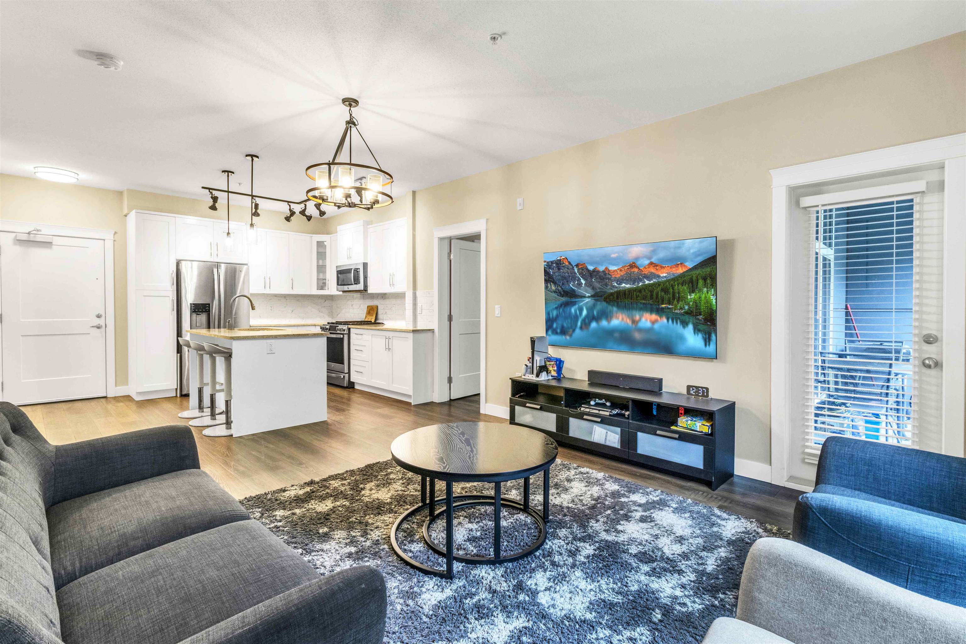 11077 Ravine Rd #108, Surrey, BC V3T 0R7