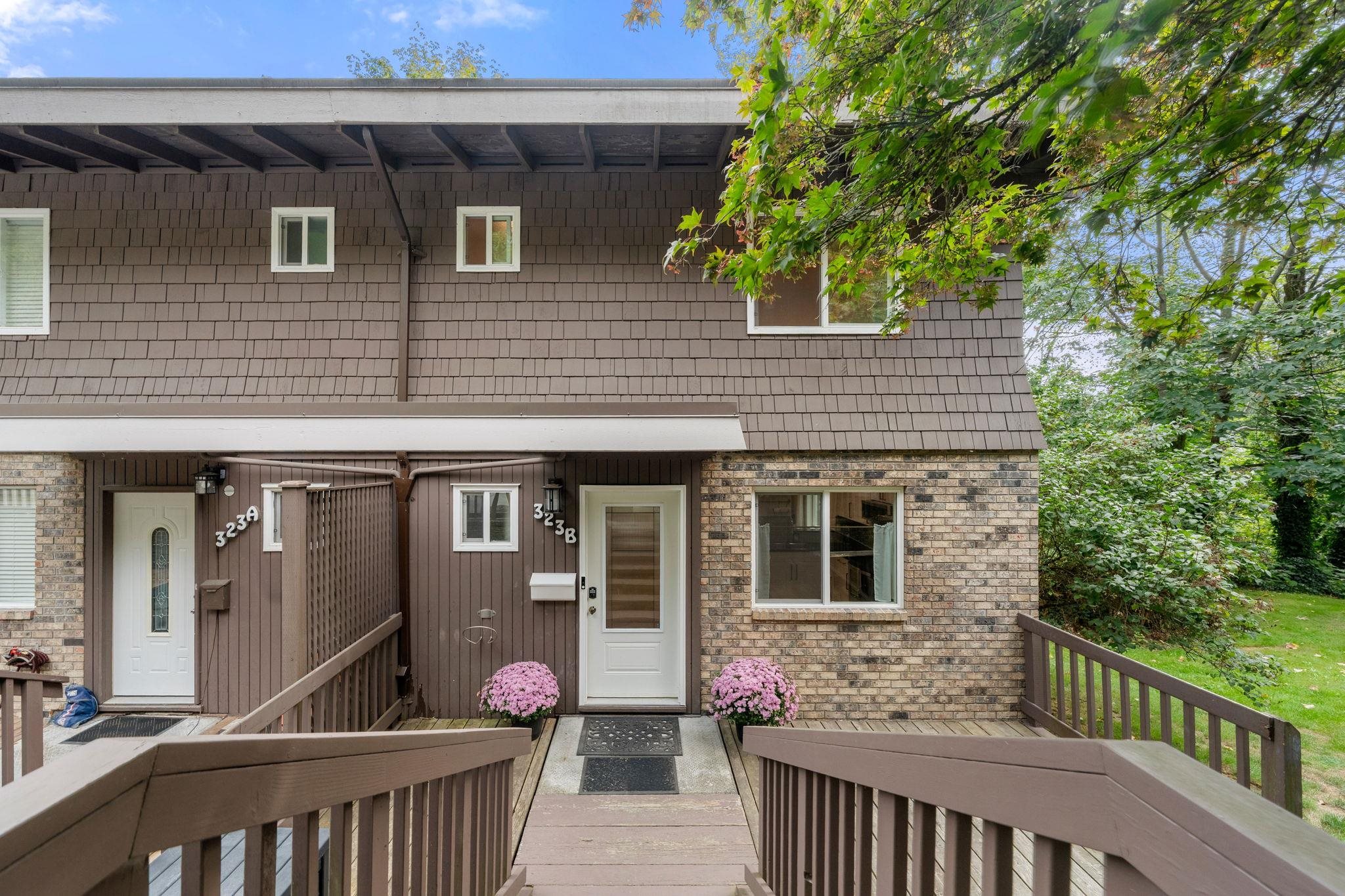 323b Evergreen Drive, Port Moody, BC V3H 1S1