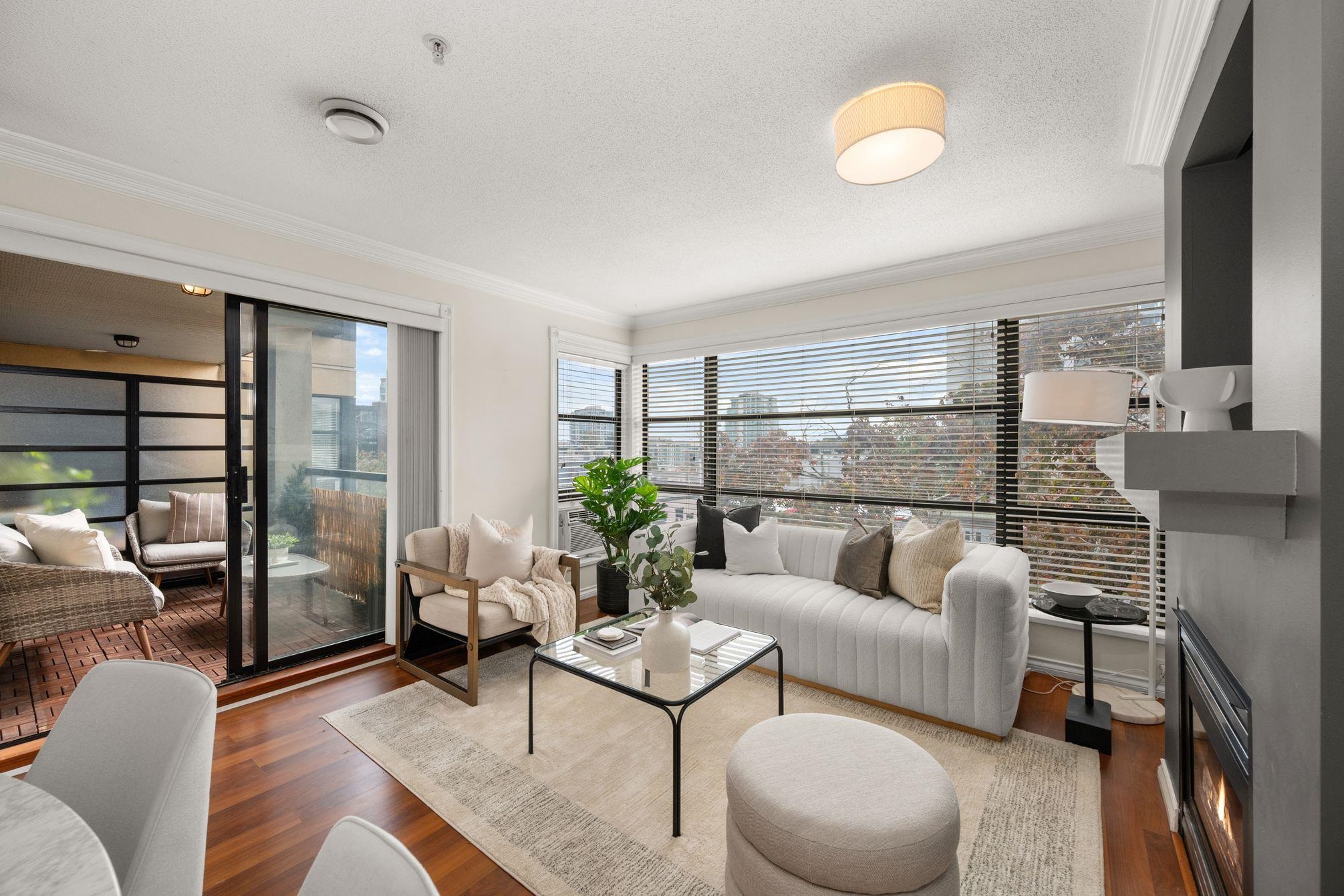 124 3rd Street West #301, North Vancouver, BC V7M 1E8