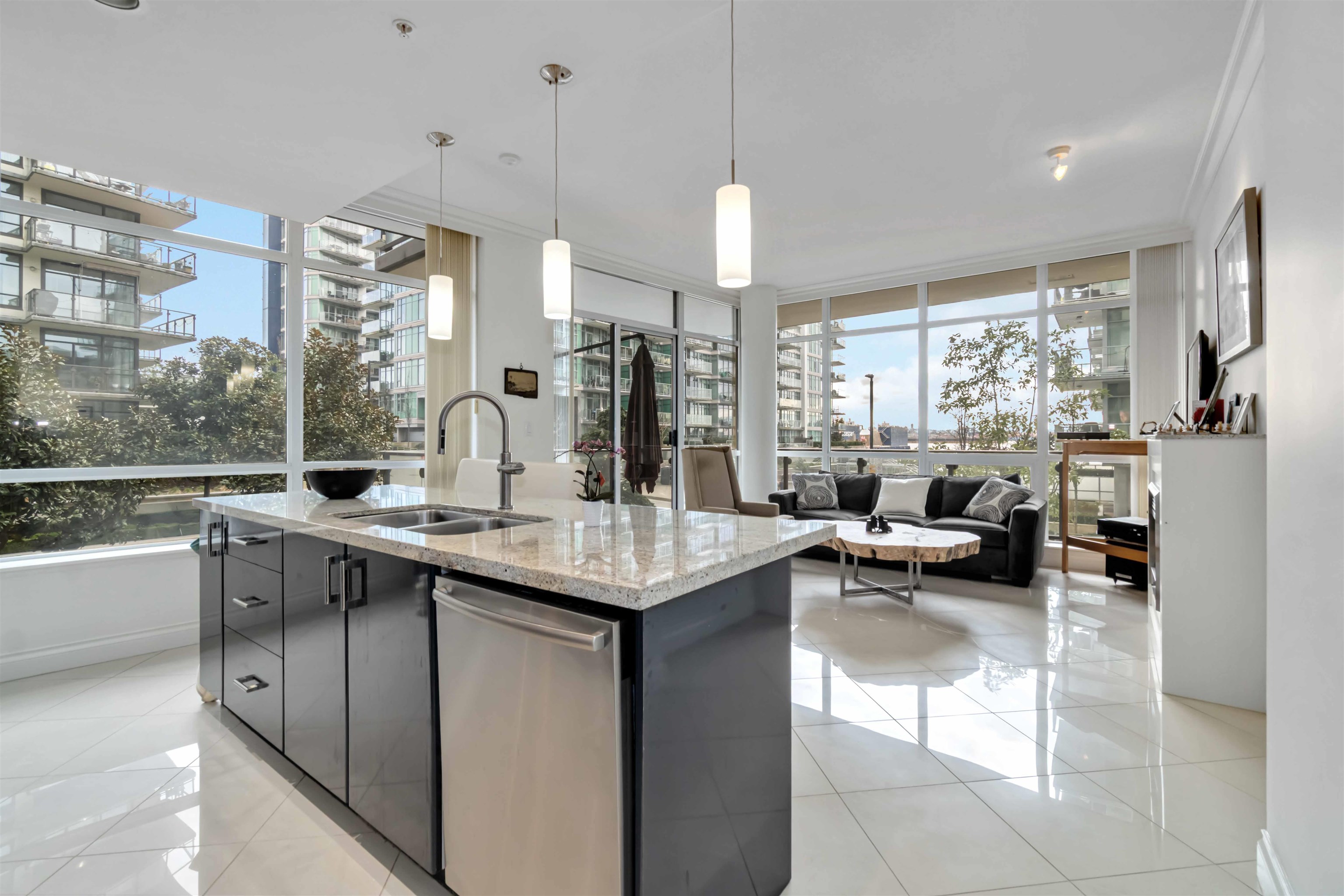 162 Victory Ship Way #201, North Vancouver, BC V7L 0B4