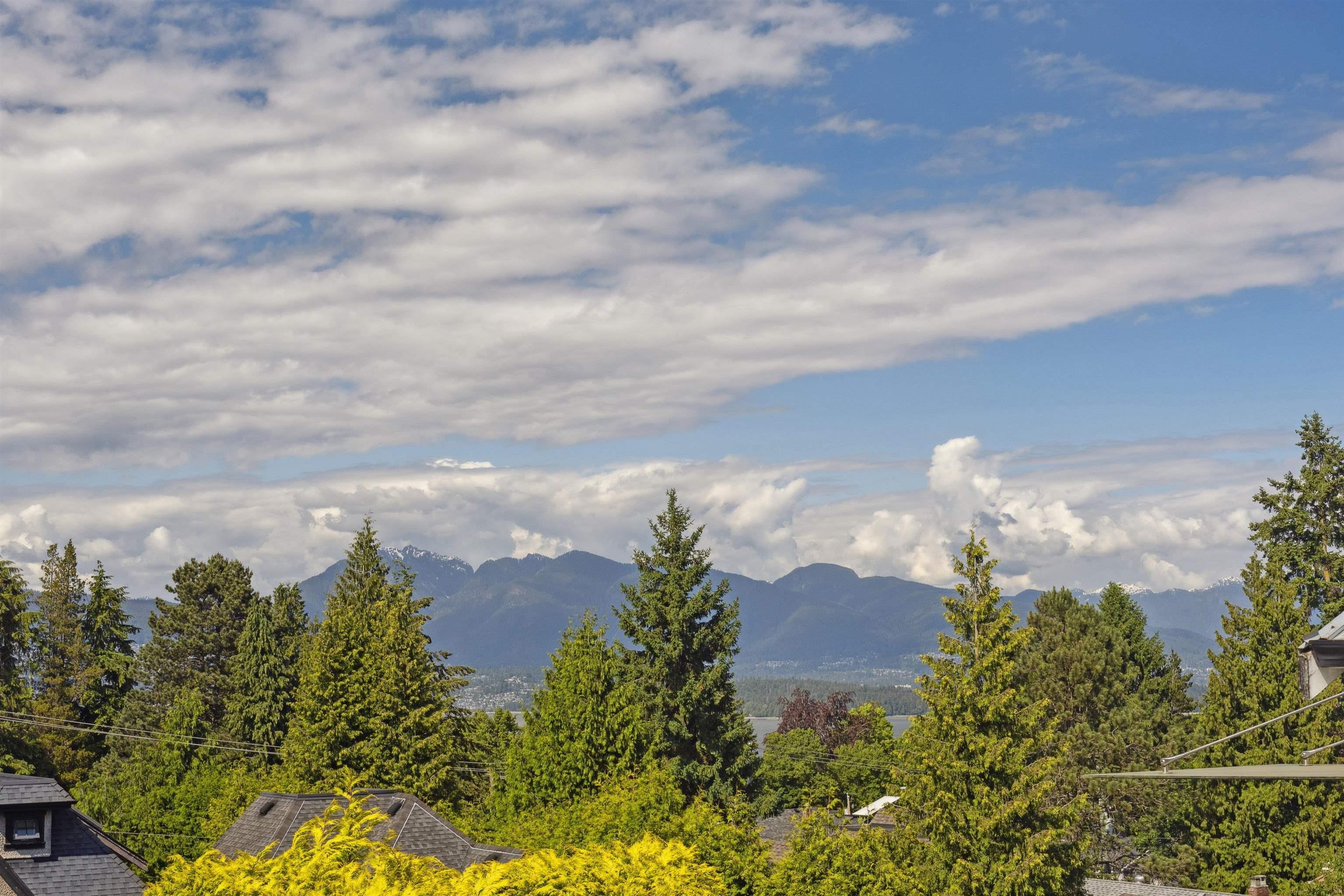 4190 West 11th Avenue, Vancouver, BC V6R 2L6