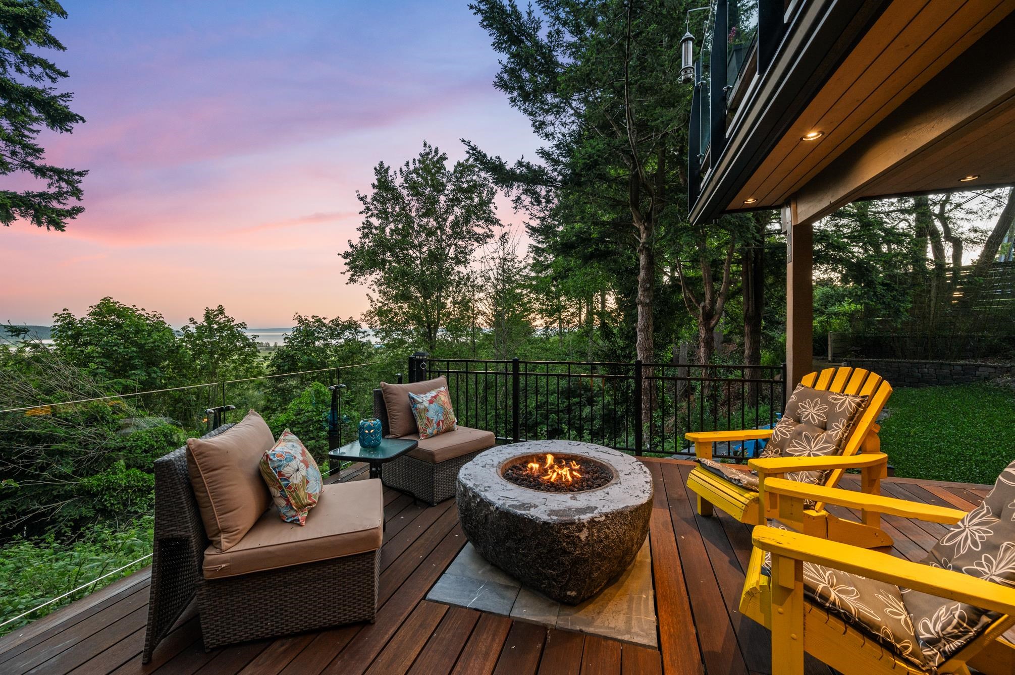 56 Avenue, Surrey, BC V3X 2Z6