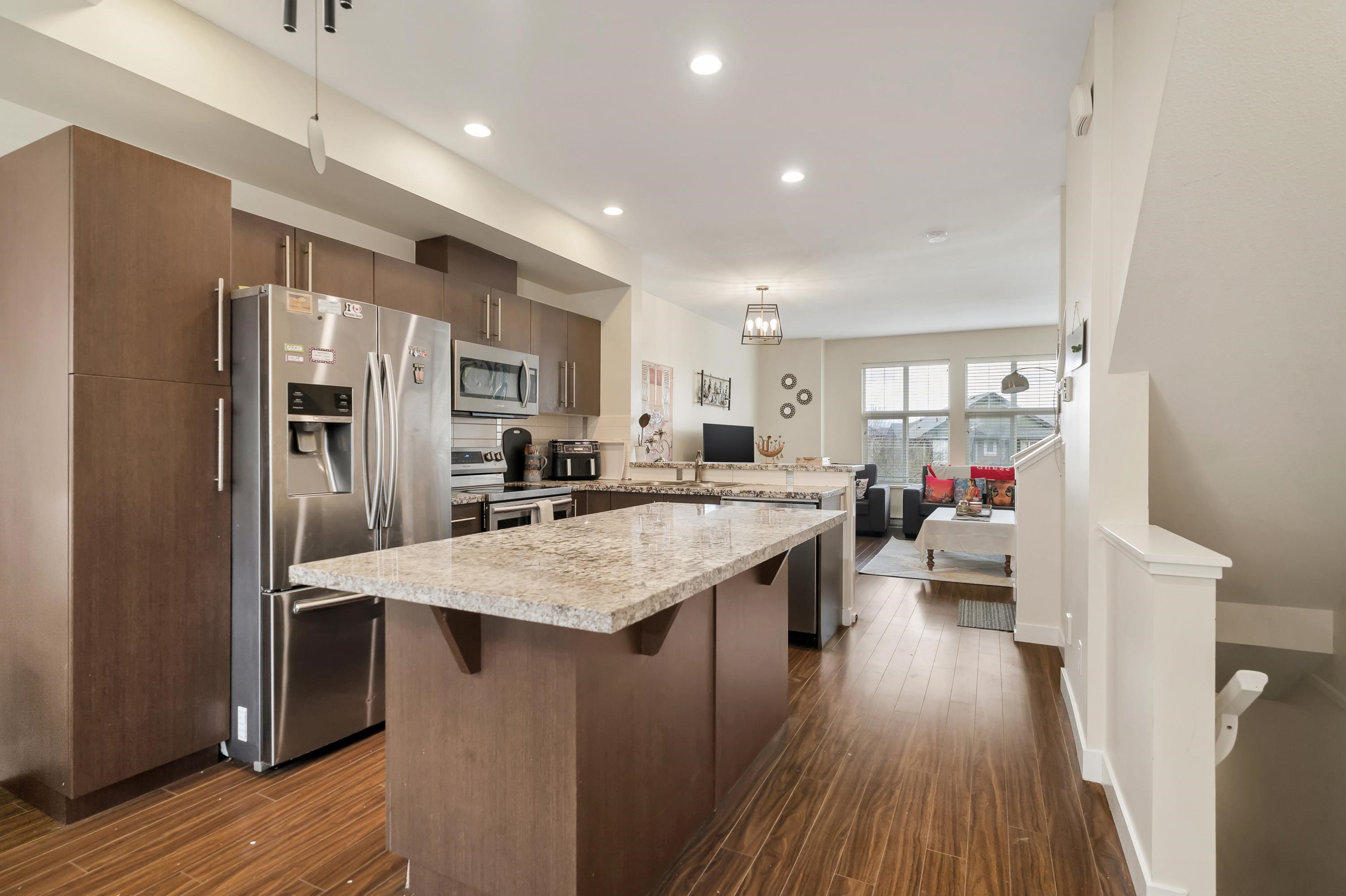 18211 70 Avenue #7, Surrey, BC V3S 8K9