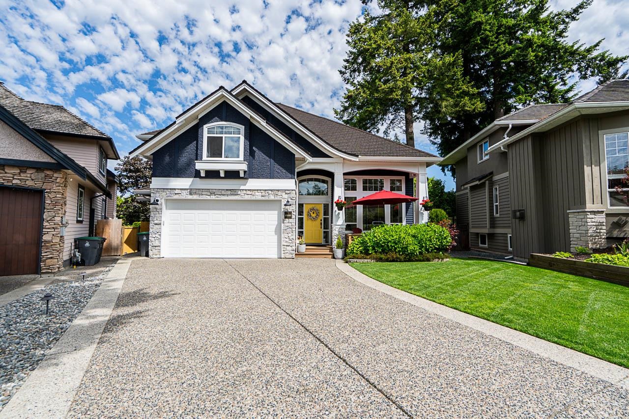 36b Avenue, Surrey, BC V3Z 0H1