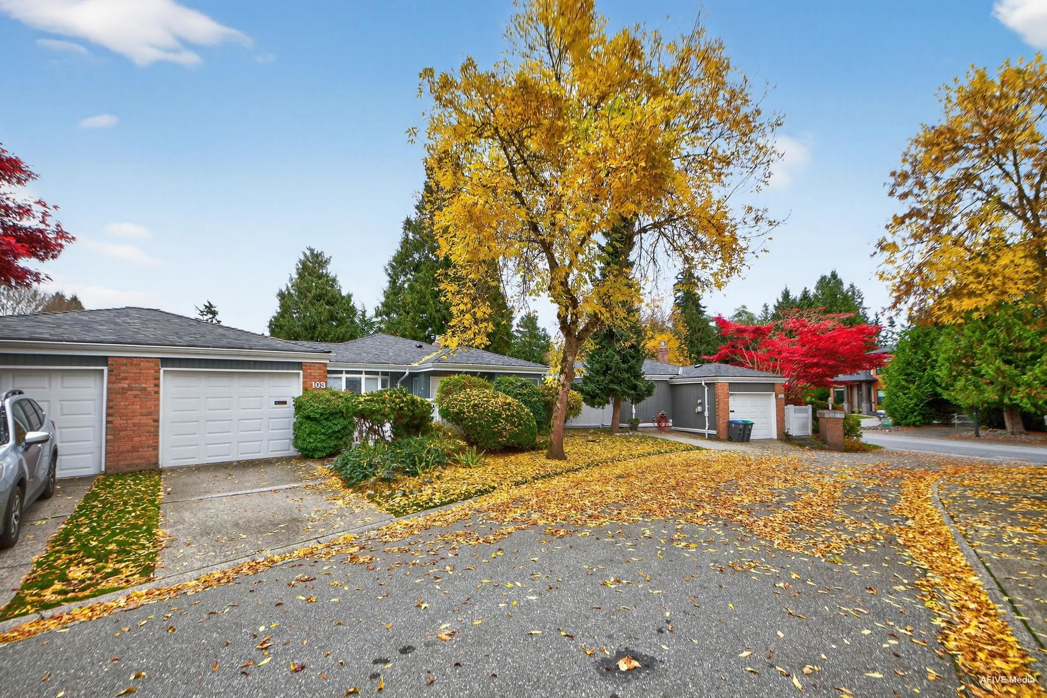 14271 18a Avenue #103, Surrey, BC V4A 7N8