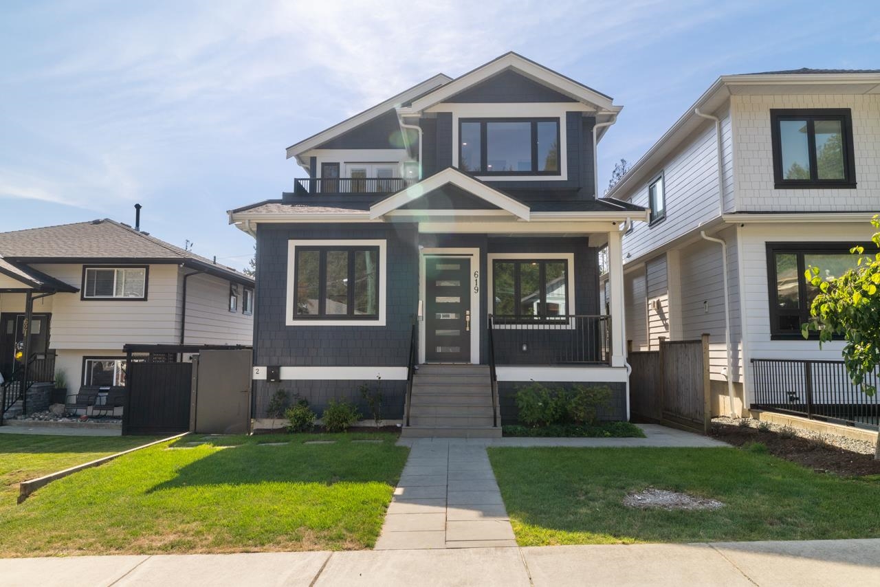 619 East 22 Street, North Vancouver, BC V7L 3E1