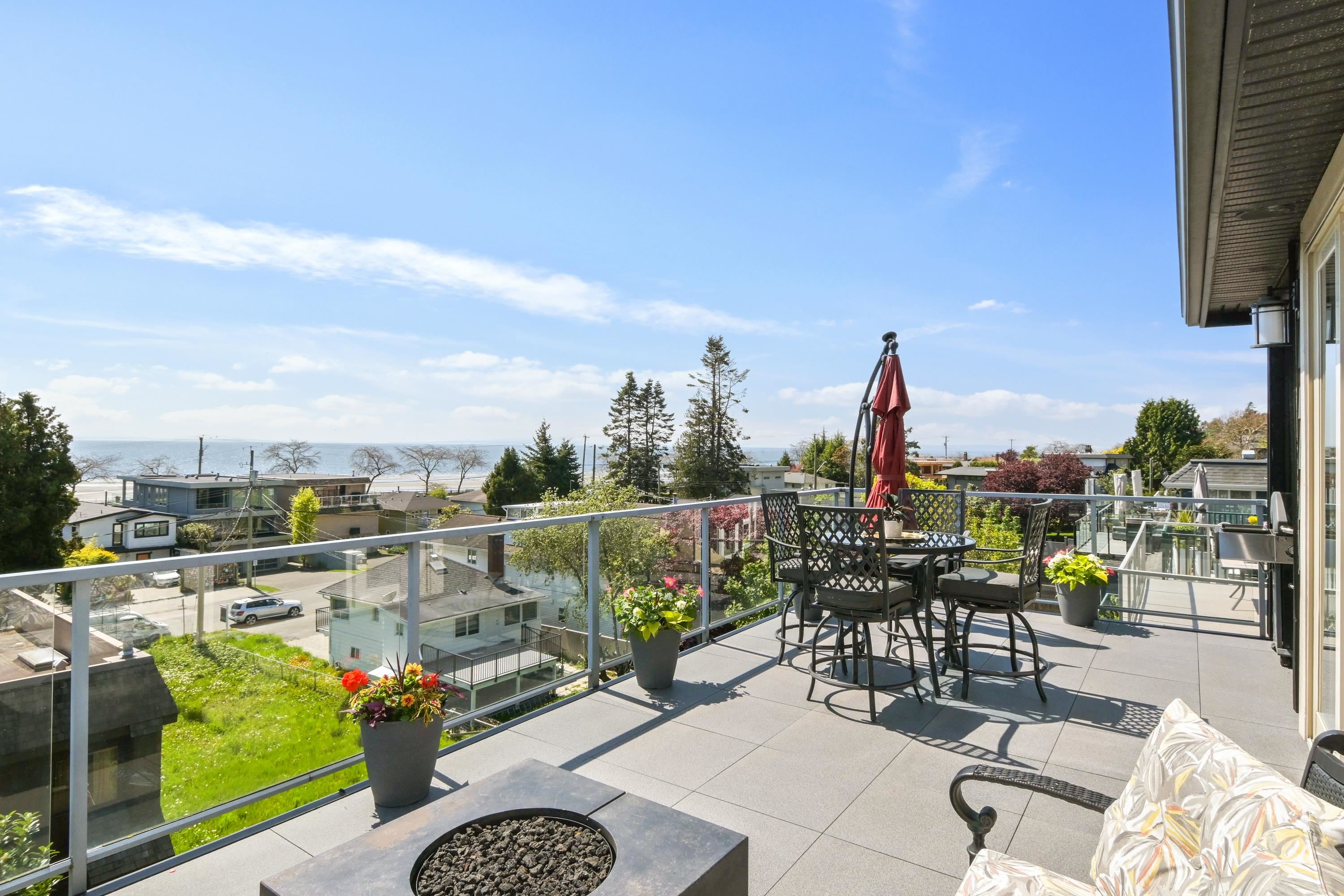 14738 Mcdonald Avenue, White Rock, BC V4B 2C8