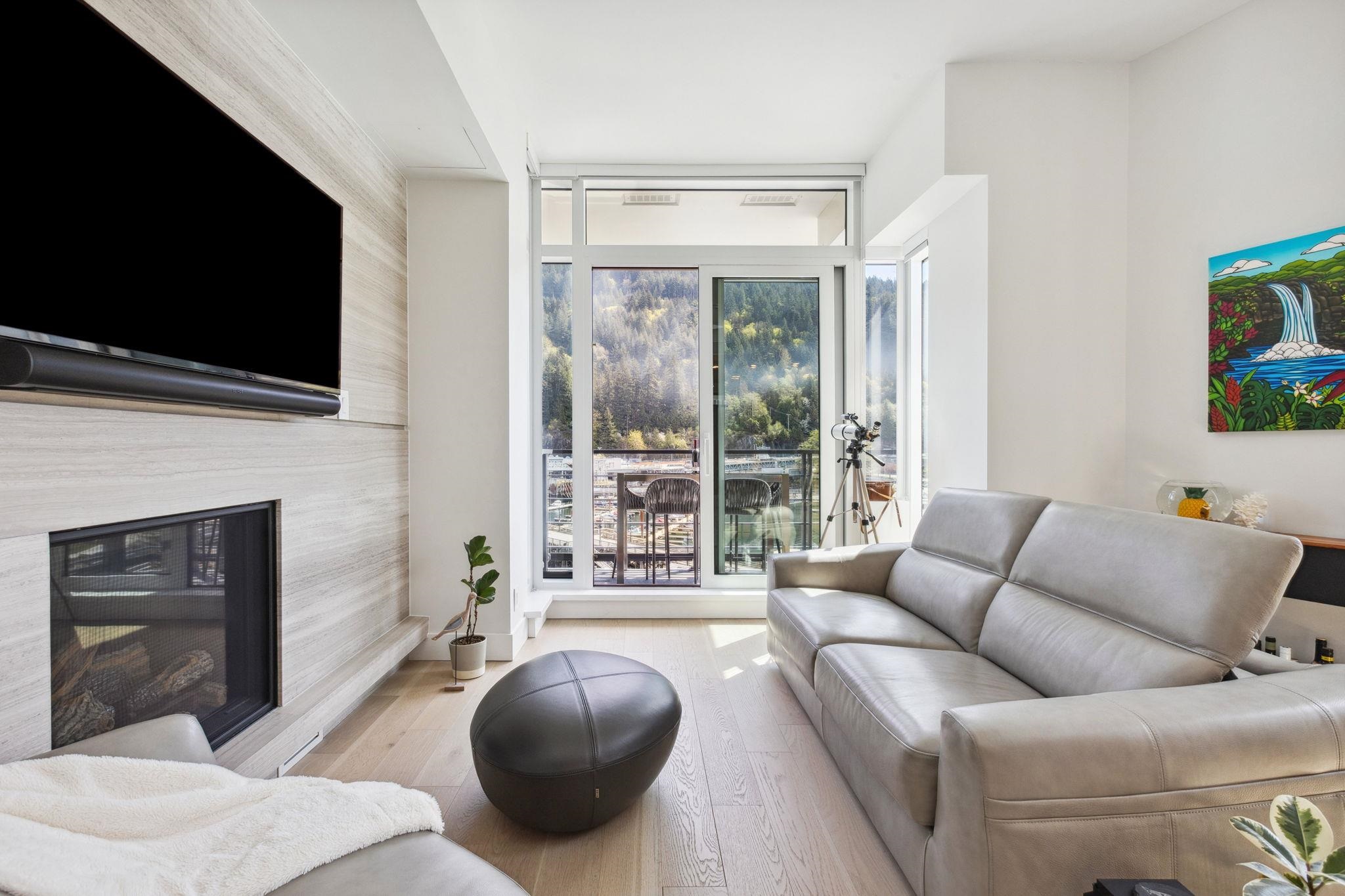 6707 Nelson Ave #509, West Vancouver, BC V7W 0A4