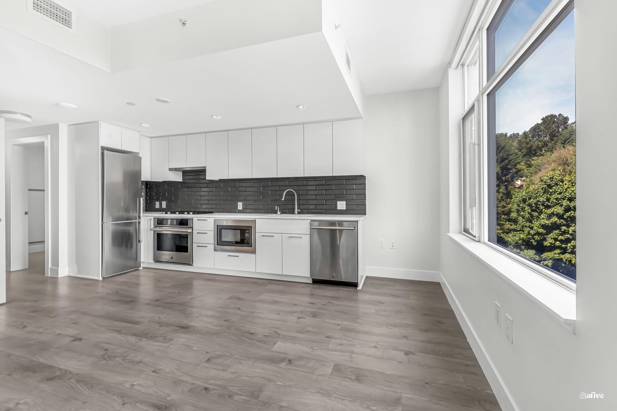3451 West Sawmill Crescent #614, Vancouver, BC V5S 0H1