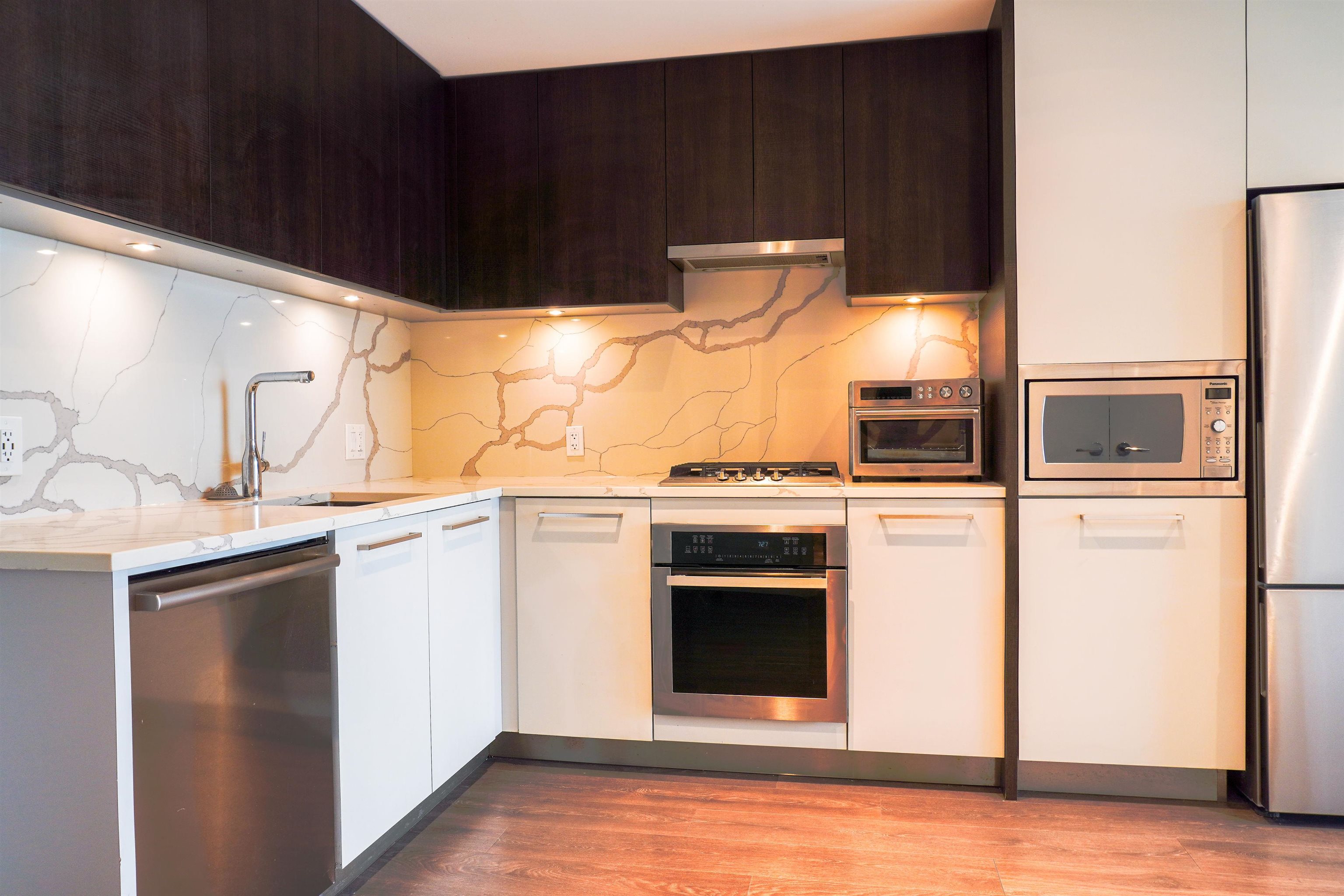 567 Clarke Road #1103, Coquitlam, BC V3J 0K7