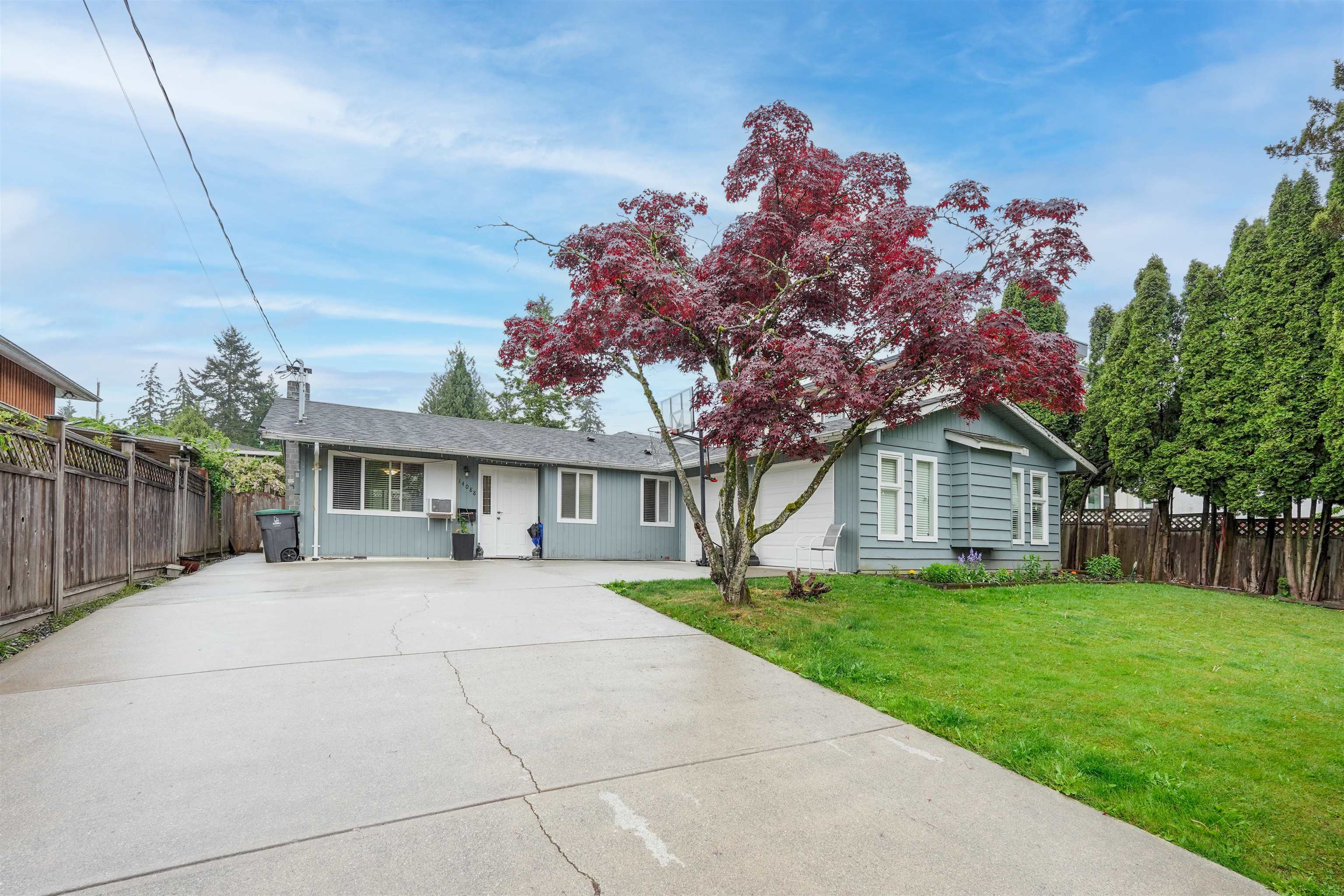 78 Avenue, Surrey, BC V3W 2Y1