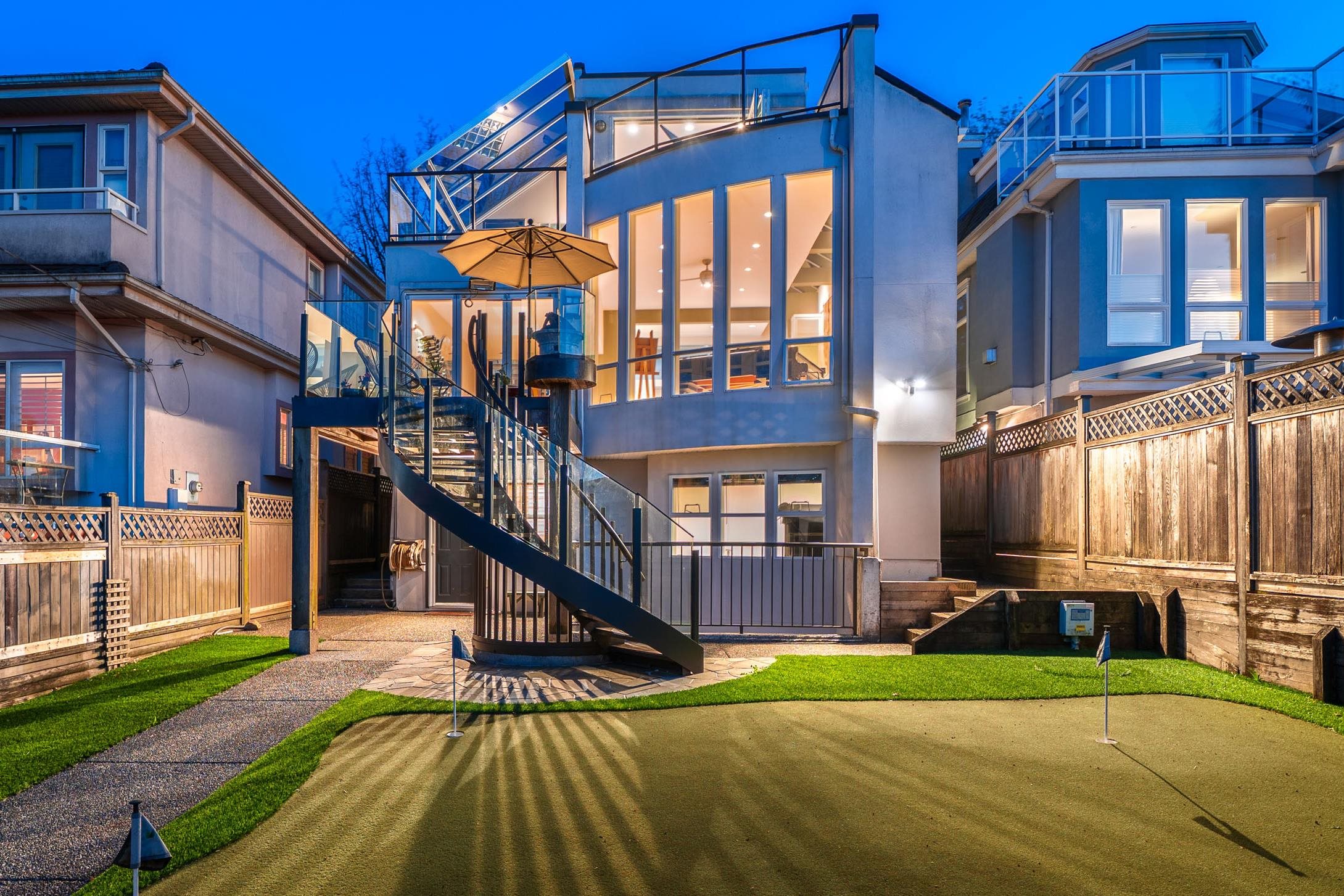 3113 West 27th Avenue, Vancouver, BC V6L 1W6