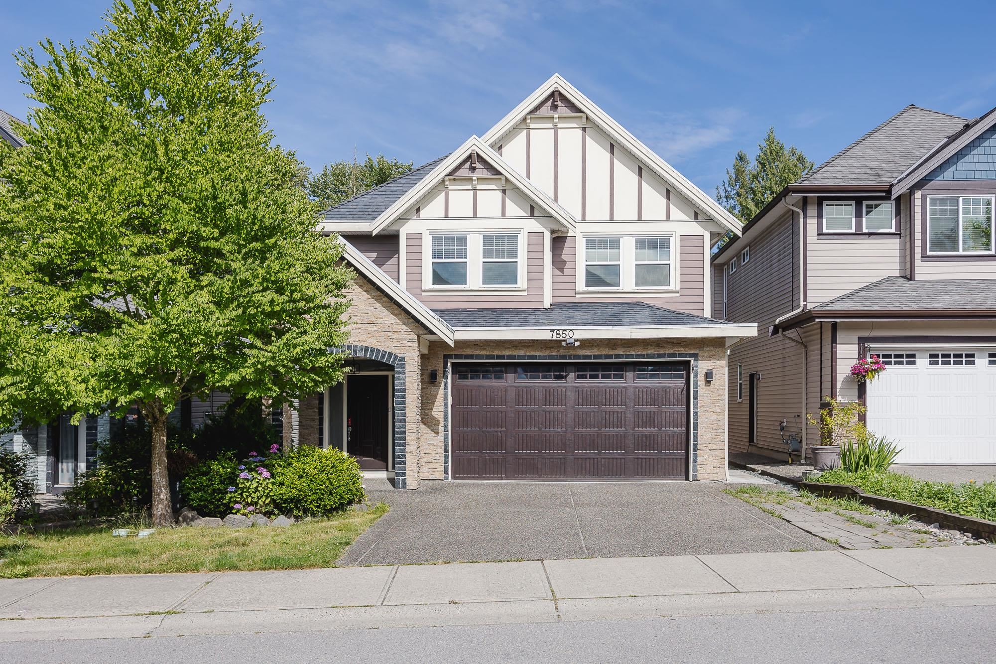 211b Street, Langley, BC V2Y 0H5