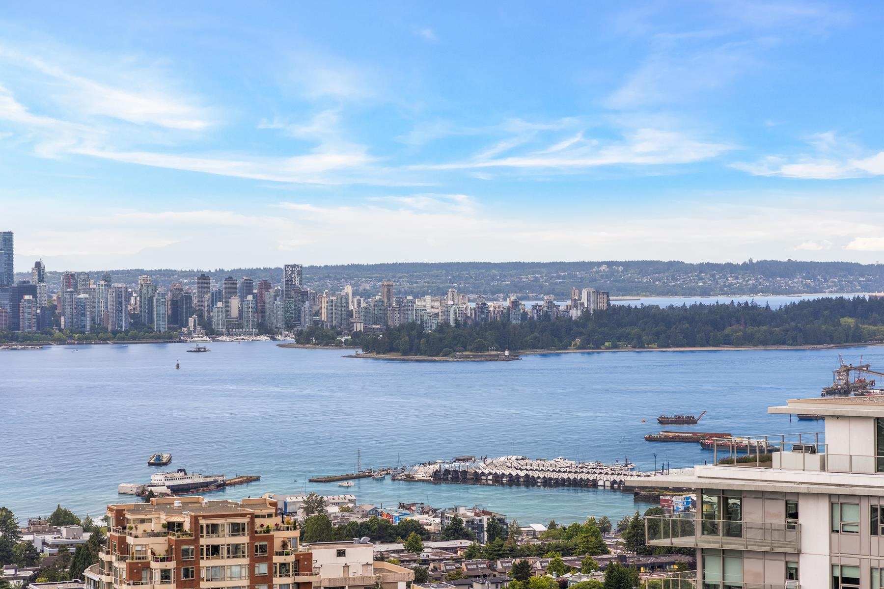 125 East 14th Street #2105, North Vancouver, BC V7L 0E6