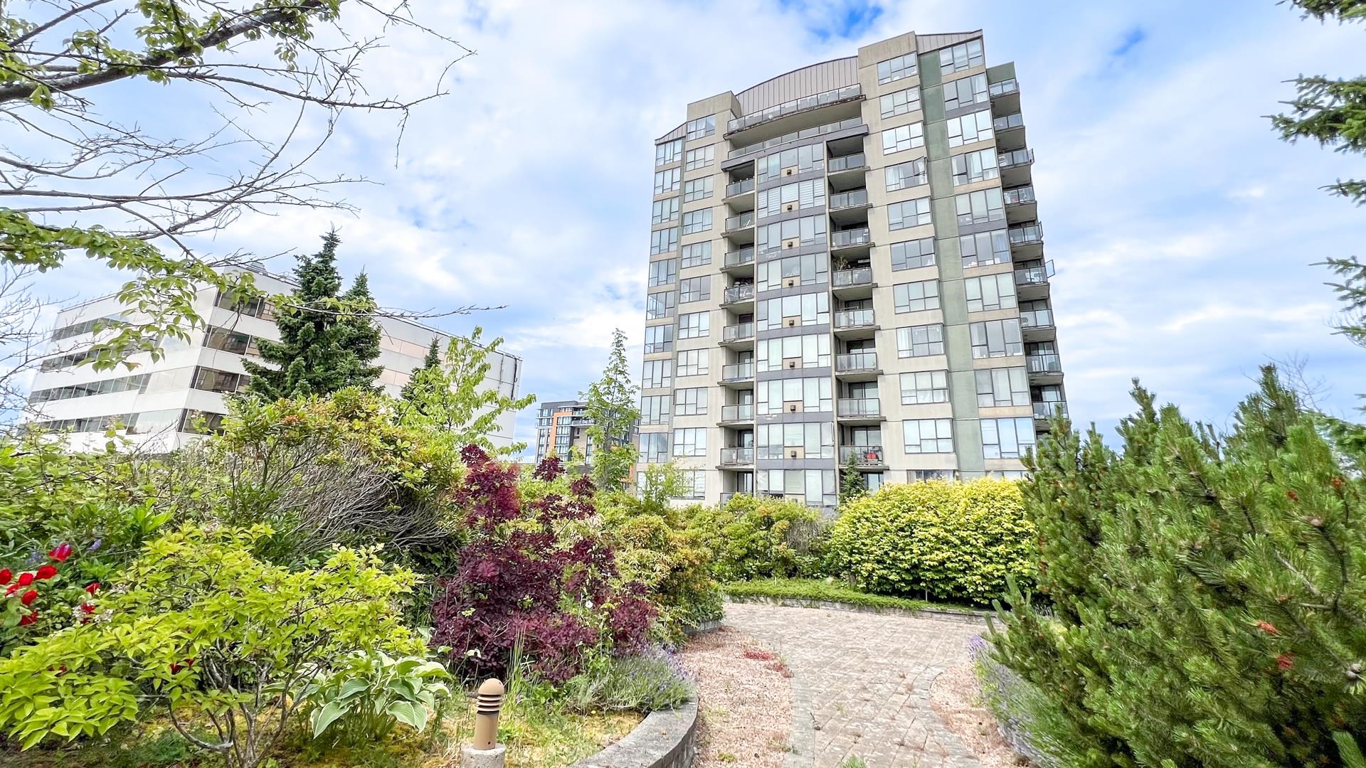 8180 Granville Avenue #1305, Richmond, BC V6Y 4G1