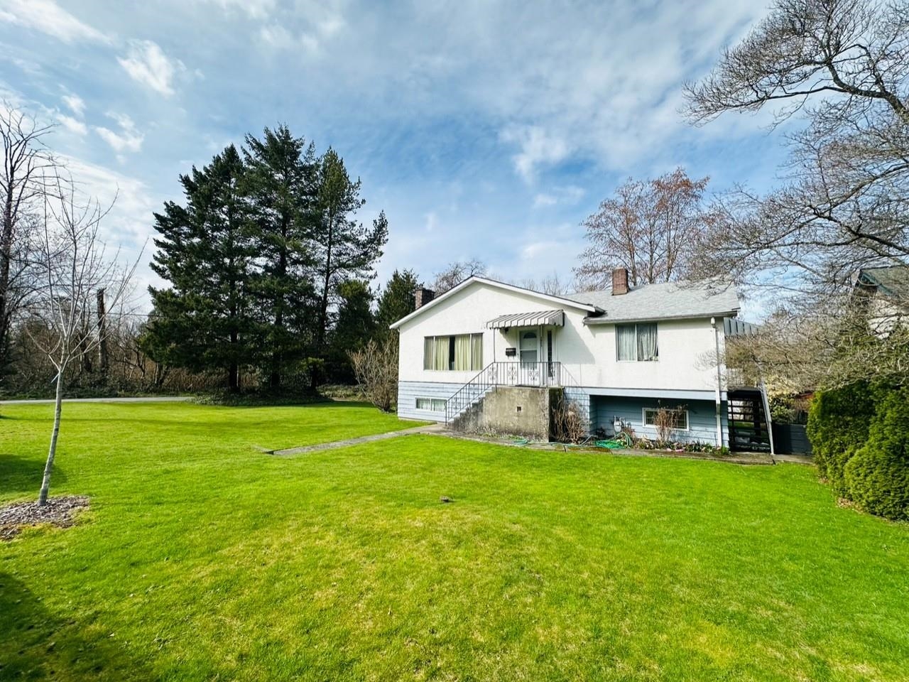 2925 East 25th Avenue, Vancouver, BC V5R 1J1