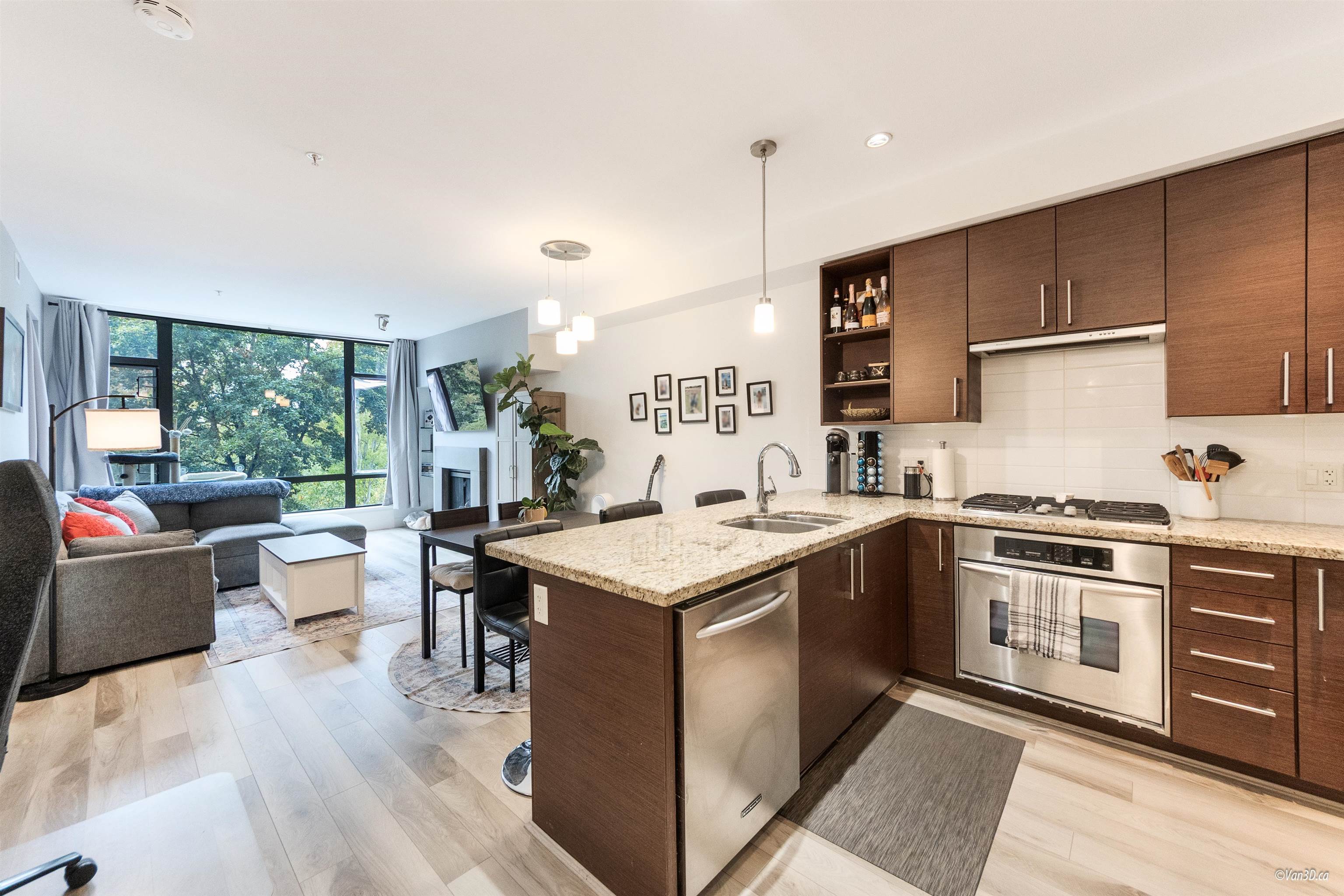 14100 Riverport Way #unit 205, Richmond, BC V6W 1M3