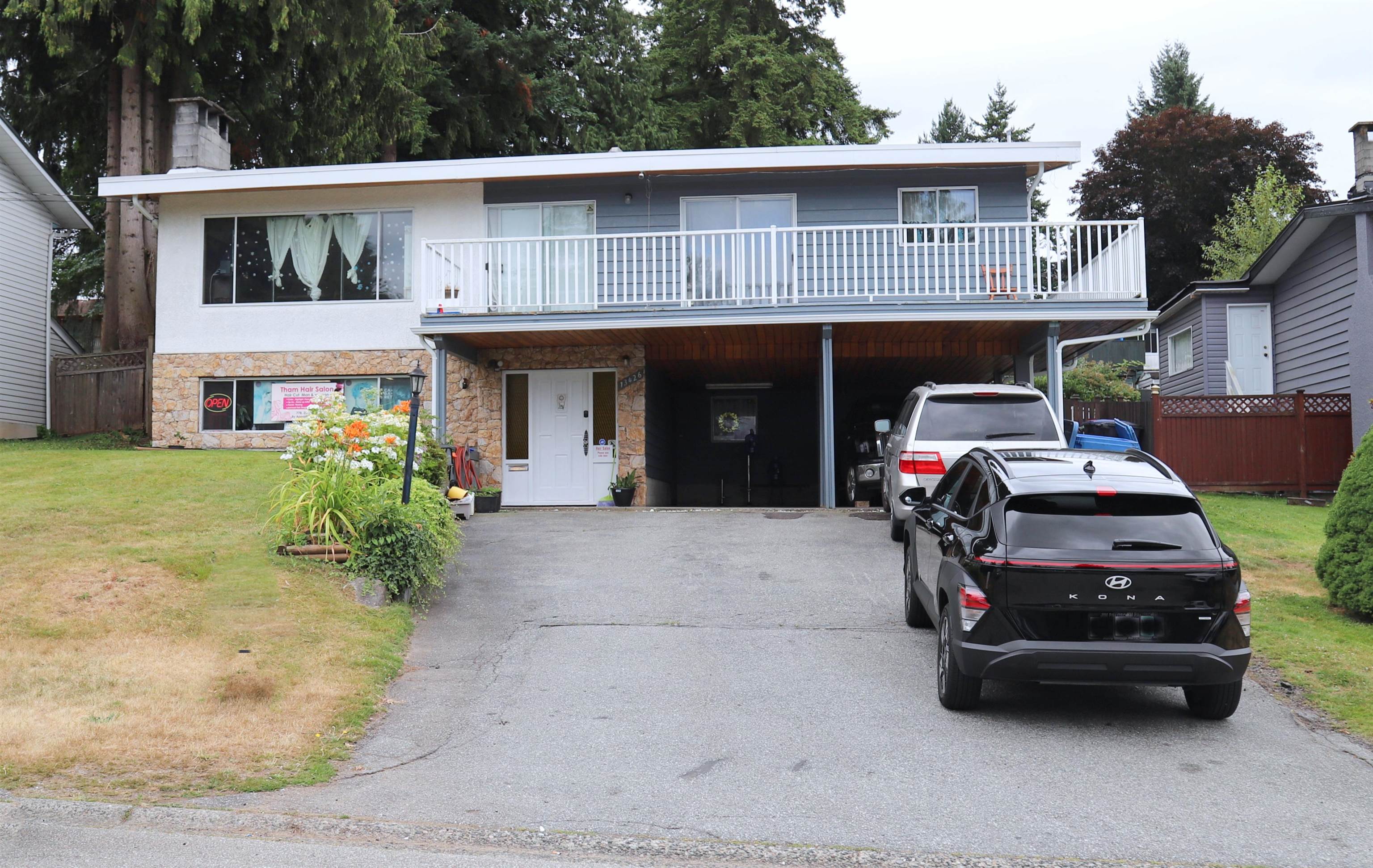 112a Avenue, Surrey, BC V3R 2G5