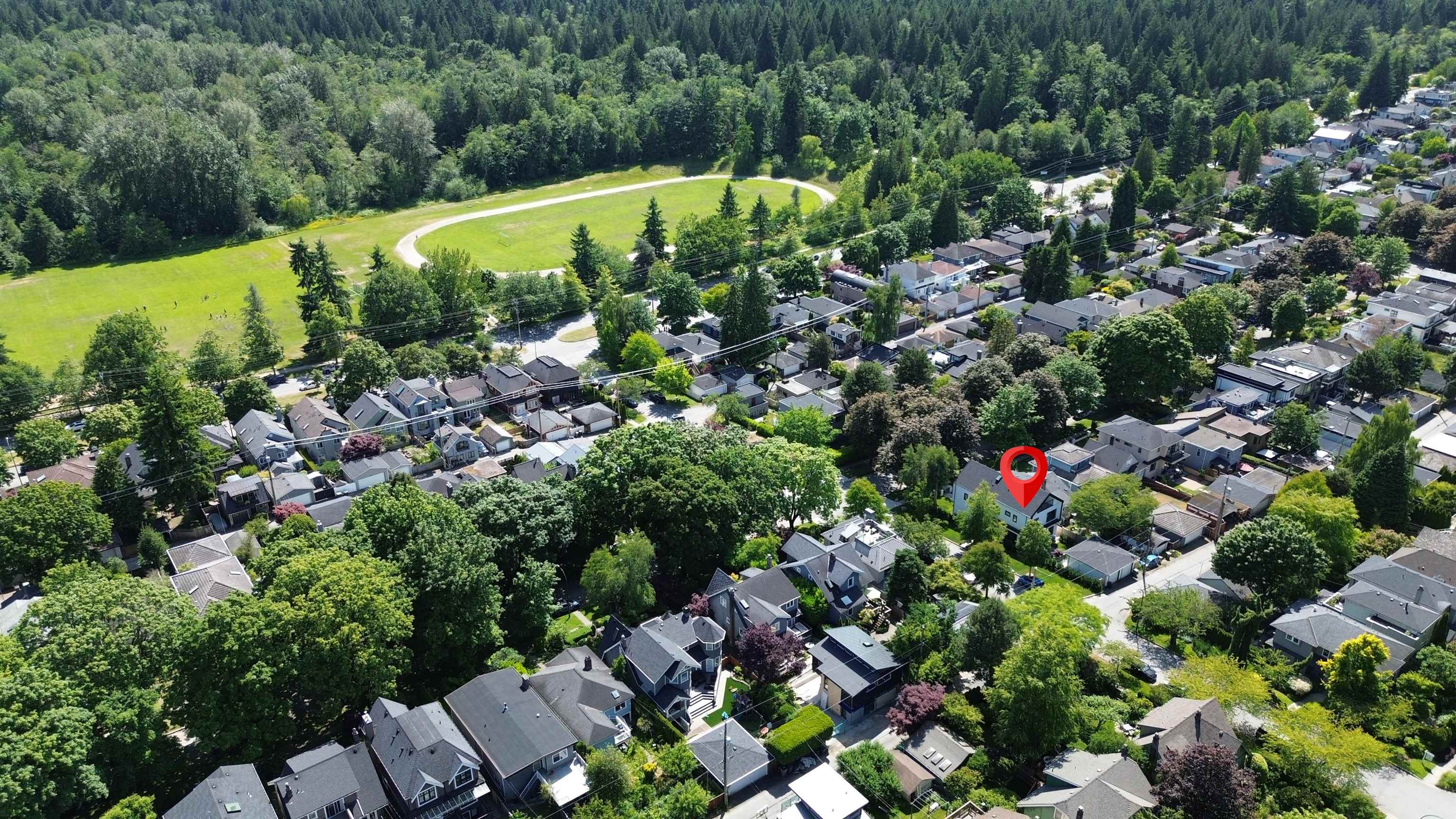 3075 Courtenay Street, Vancouver, BC V6R 3X8