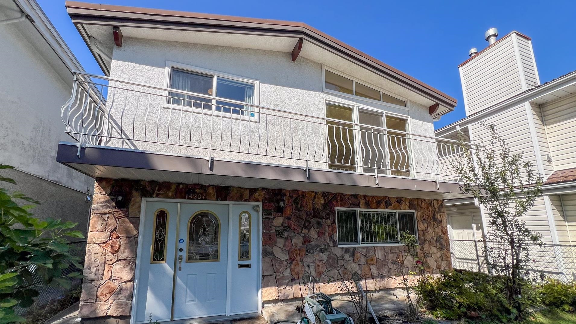 4207 Union Street, Burnaby, BC V5C 2X3
