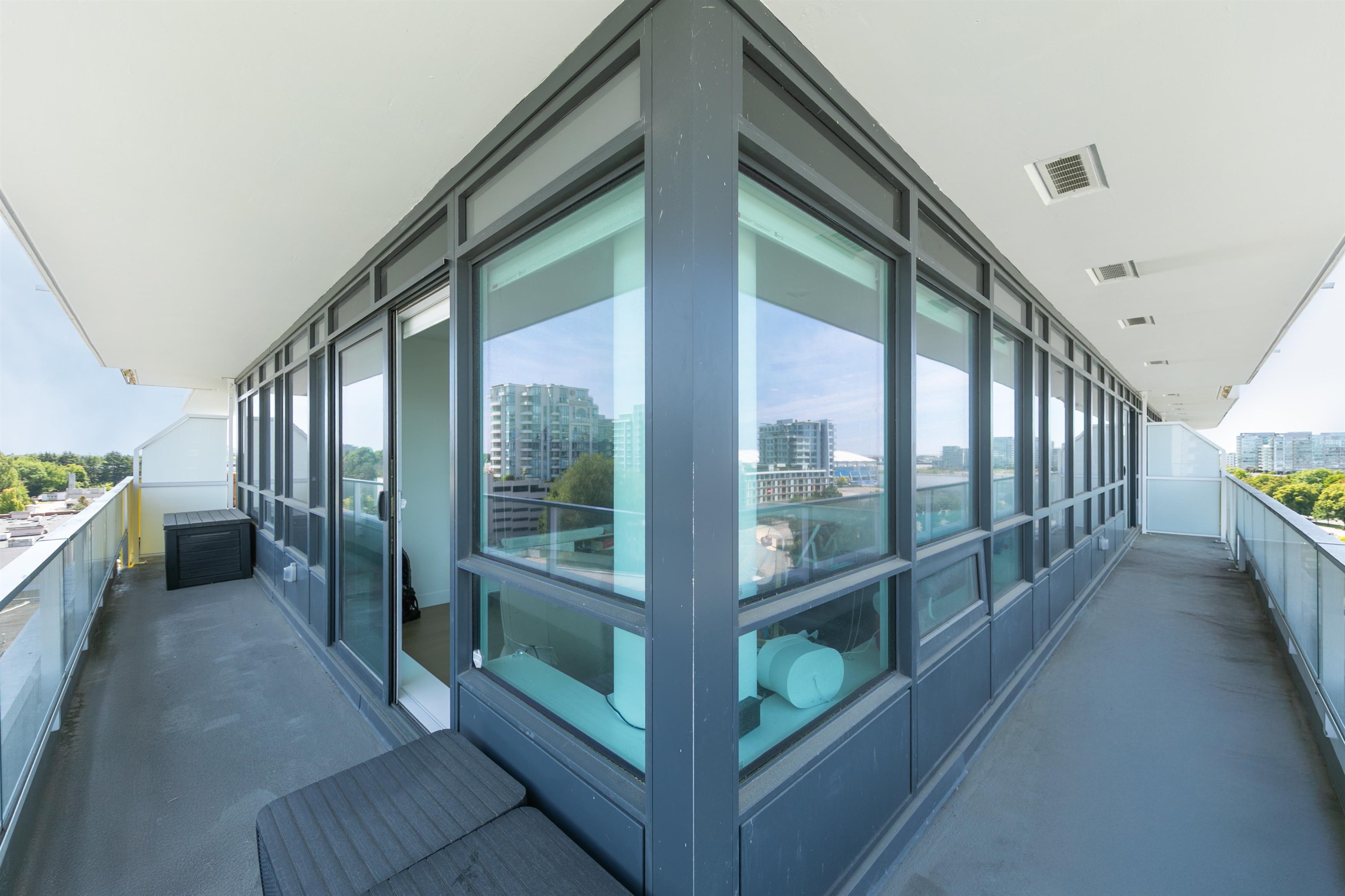 5766 Gilbert Road #1007, Richmond, BC V6X 1B7