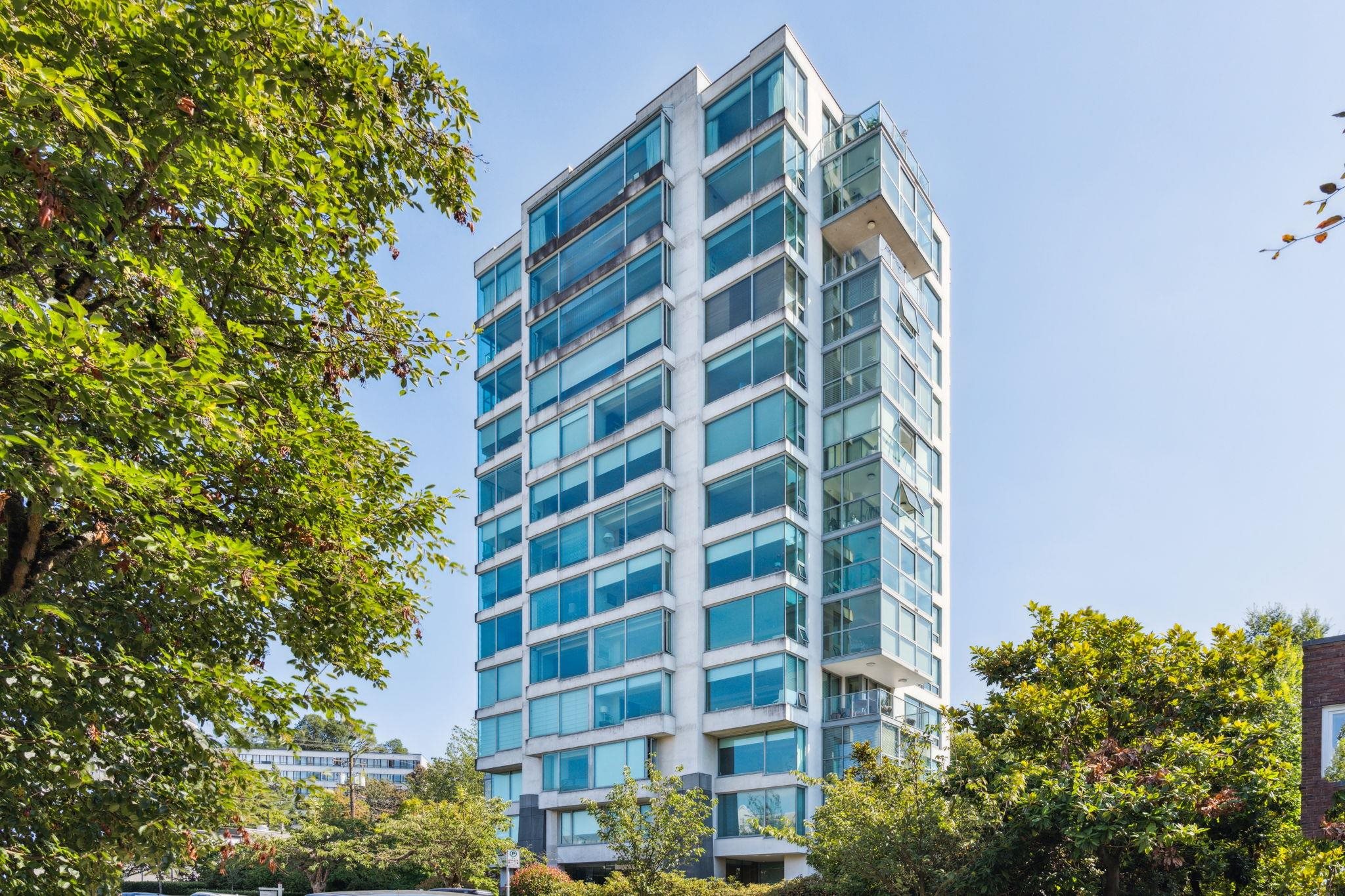 1550 W 15th Ave #901, Vancouver, BC V6G 5J3