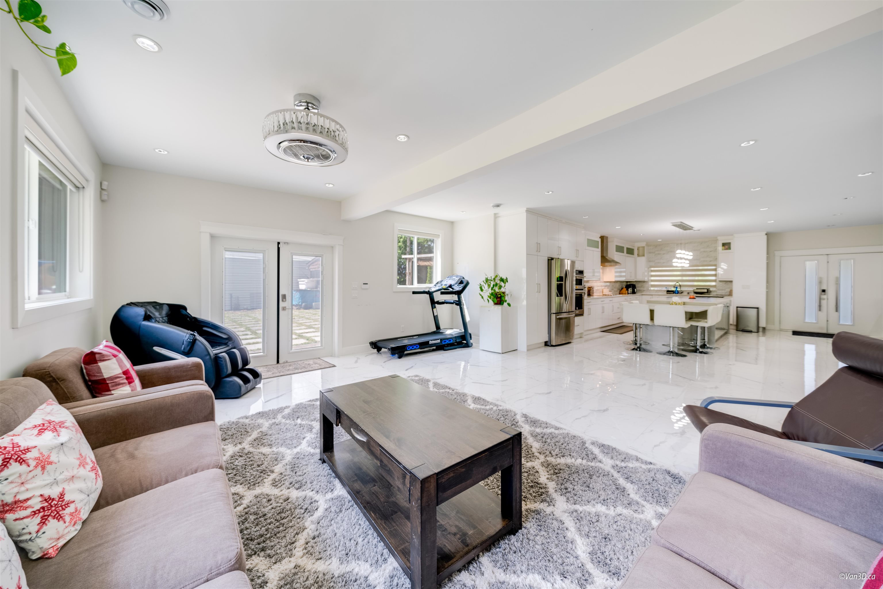136 Avenue, Maple Ridge, BC V4R 2P7
