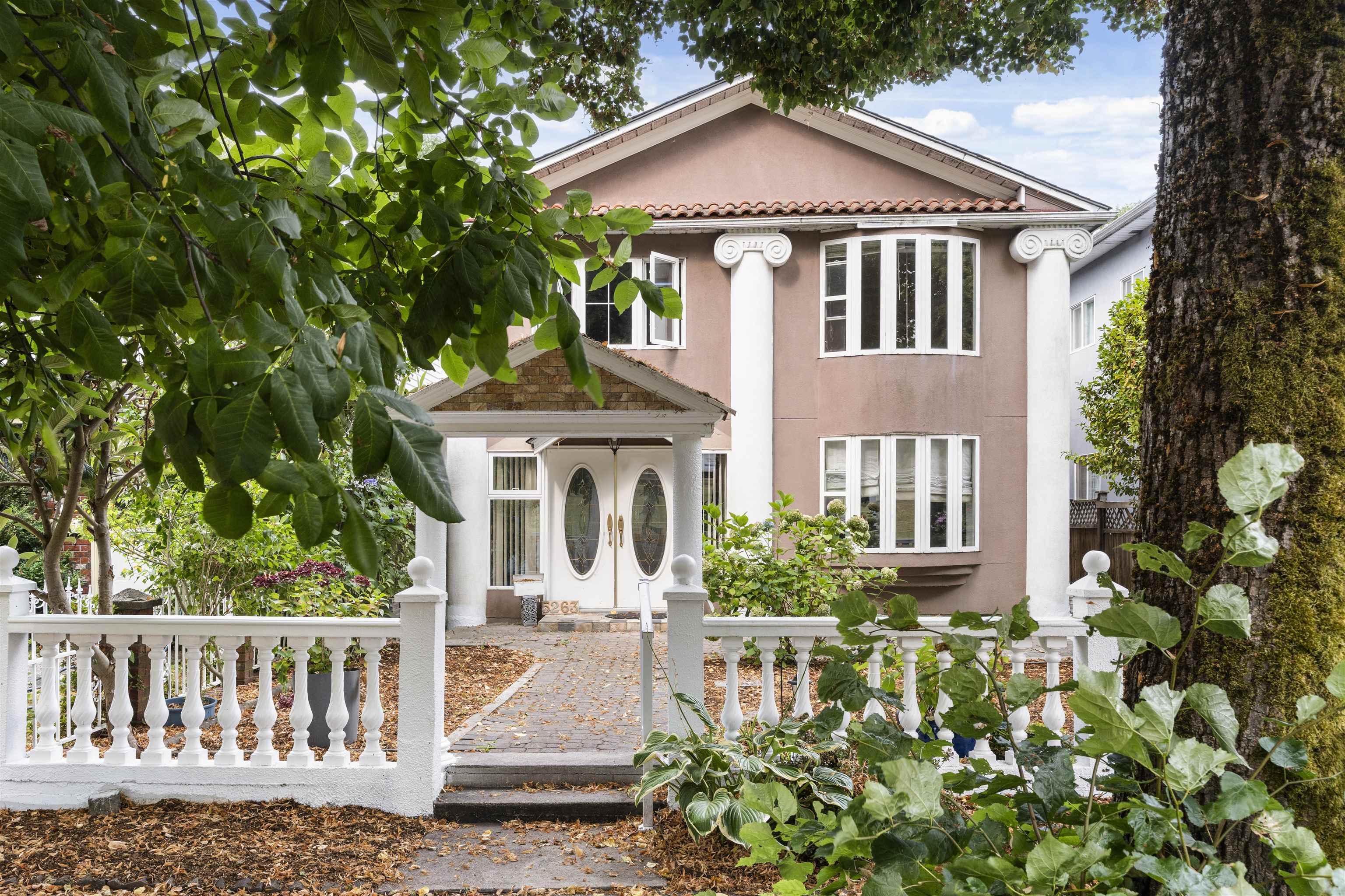 5263 Wales Street, Vancouver, BC V5R 3M7