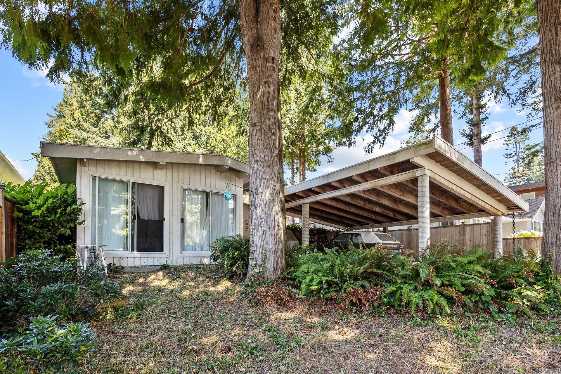 14109 Blackburn Avenue, White Rock, BC V4B 2Z6