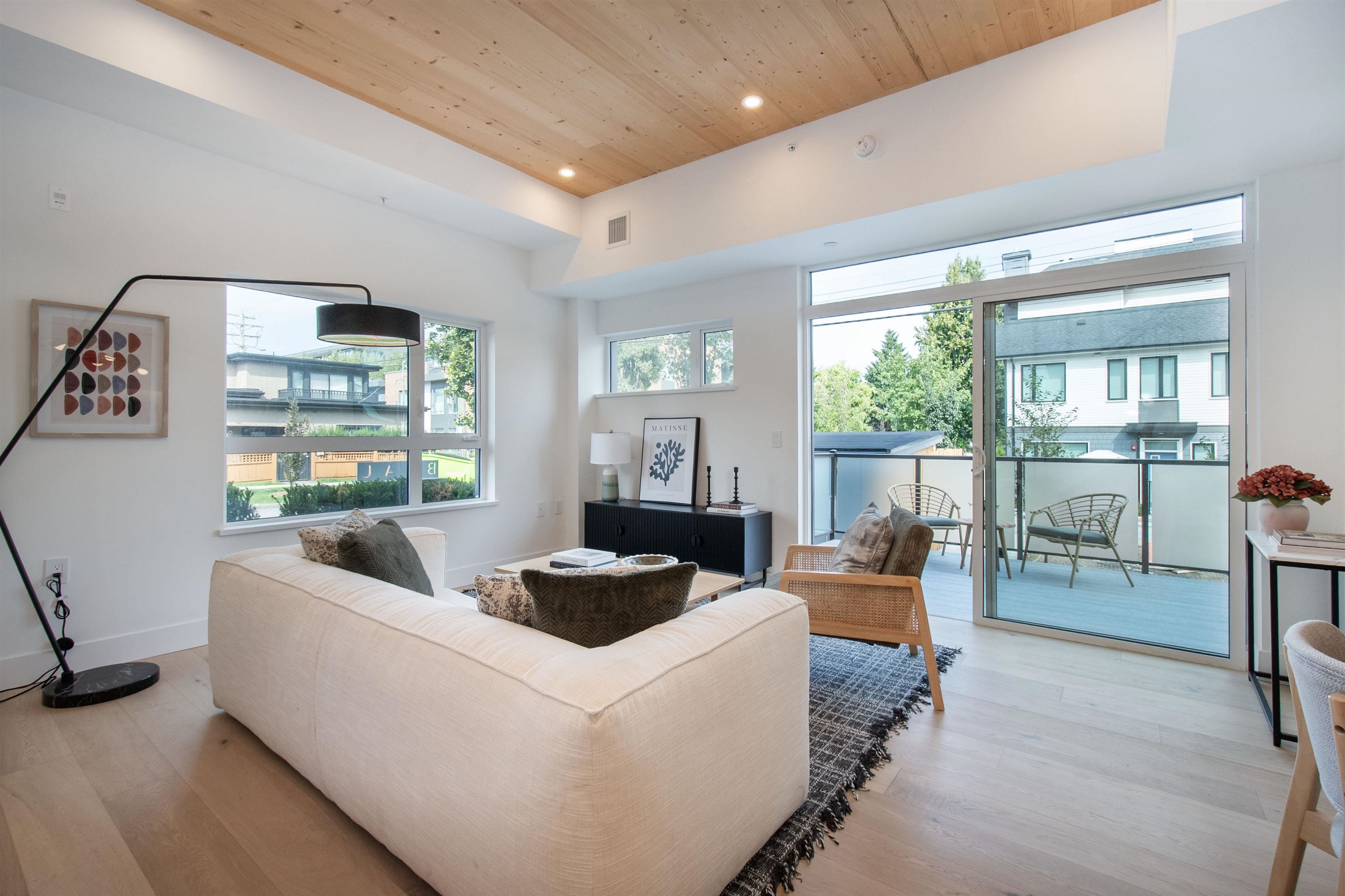 4150 Columbia Street, Vancouver, BC V5Y 2J6