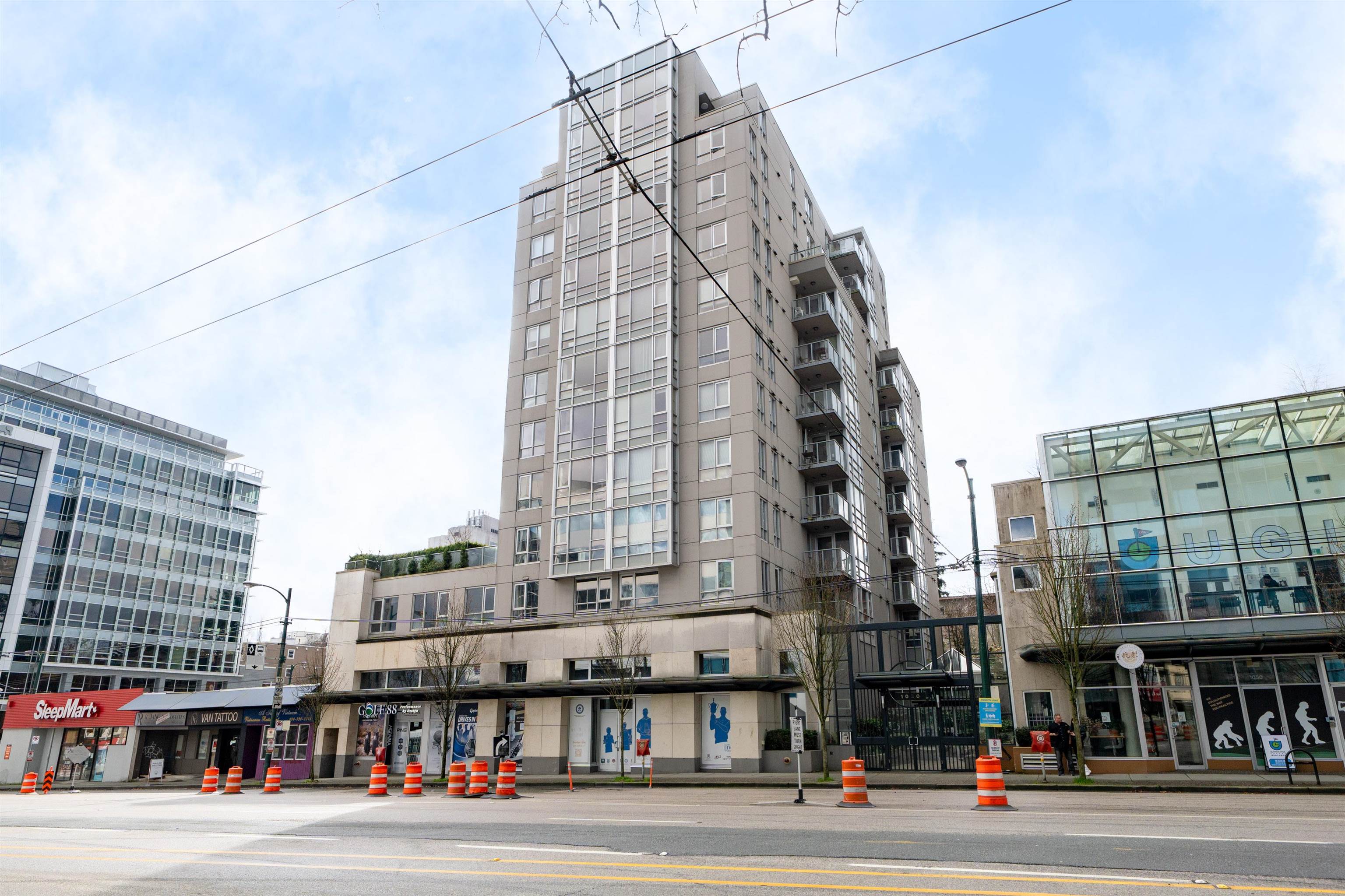 1030 West Broadway #808, Vancouver, BC V6H 4J5