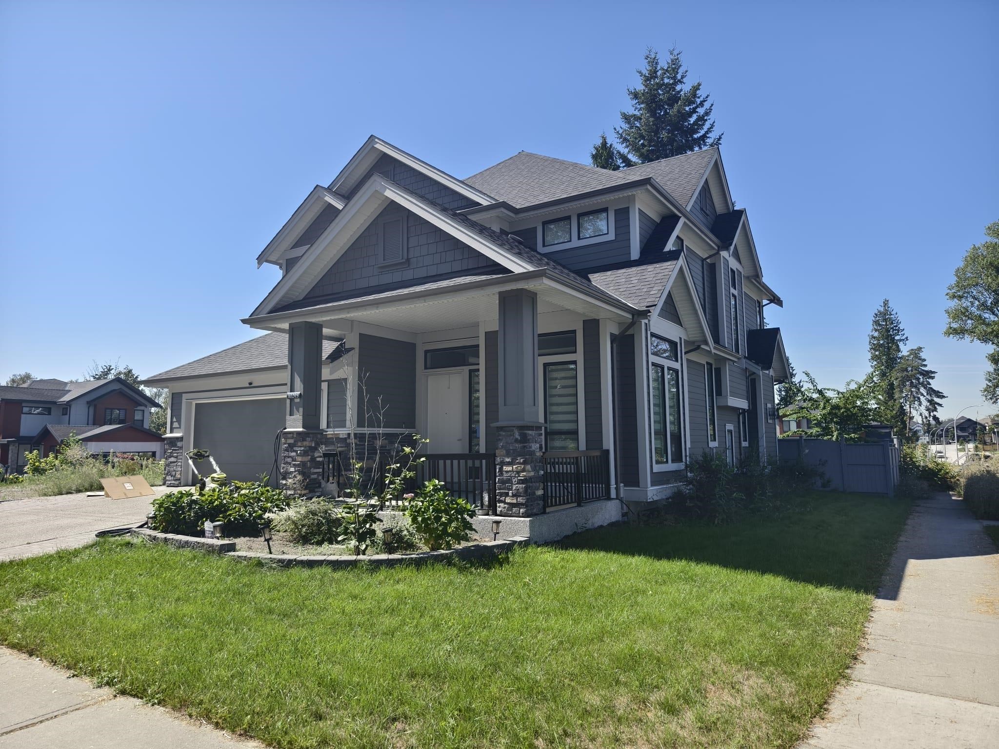 166b Street, Surrey, BC V4N 1Y7