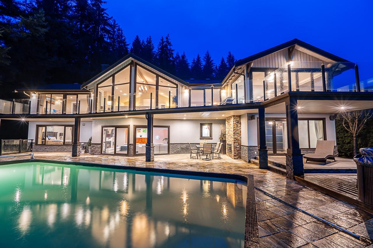 1575 Chartwell Drive, West Vancouver, BC V7S 2R9