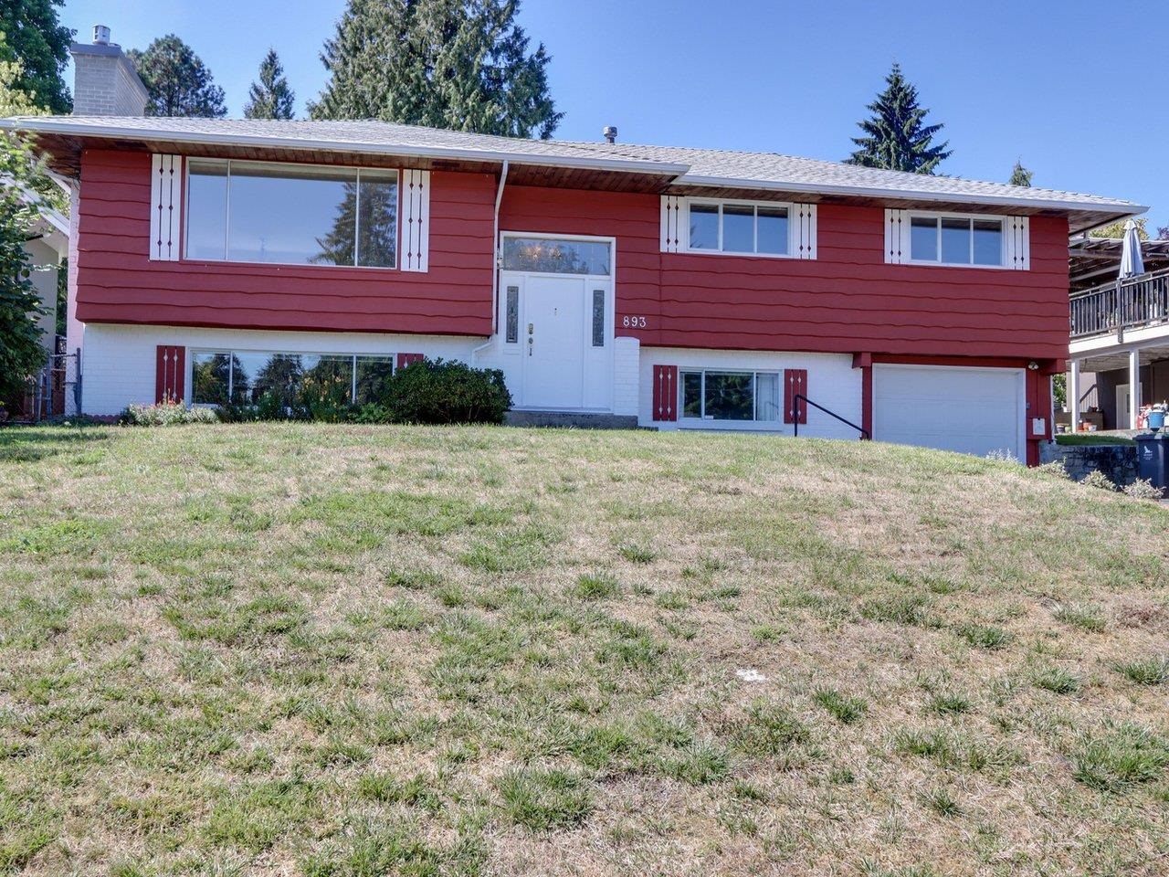 893 Huntingdon Crescent, North Vancouver, BC V7G 1M4