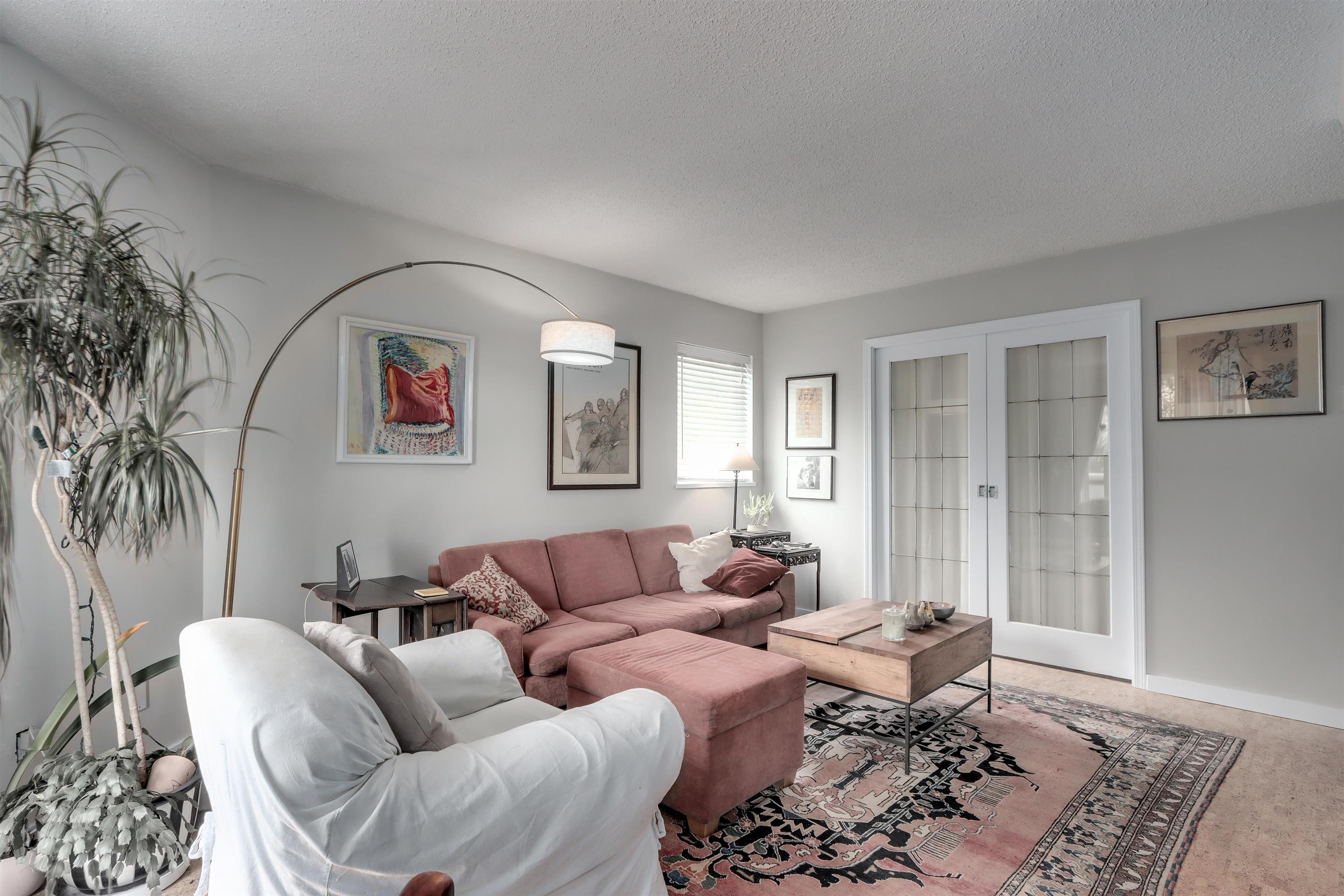 998 West 19th Avenue #406, Vancouver, BC V5Z 1X5