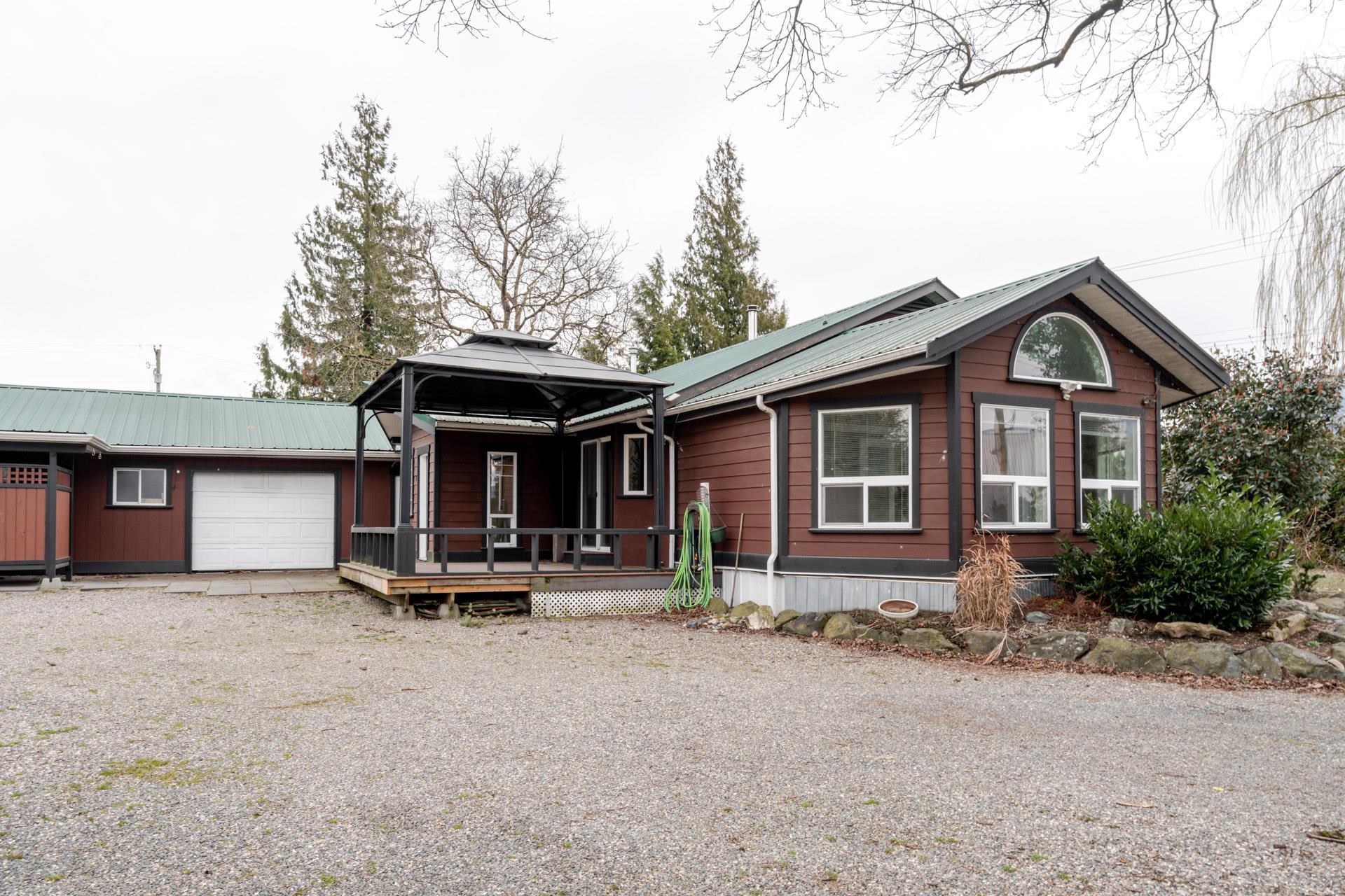 44465 South Sumas Road, Chilliwack, BC V2R 4B7