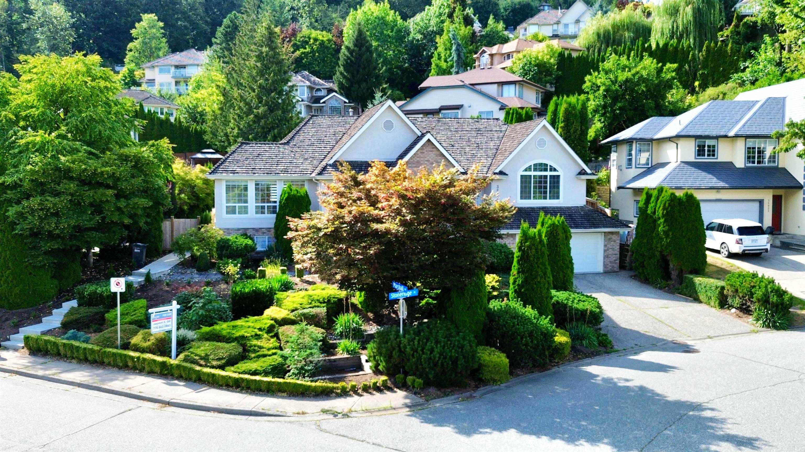 35921 Stoneridge Place, Abbotsford, BC V3G 1L9