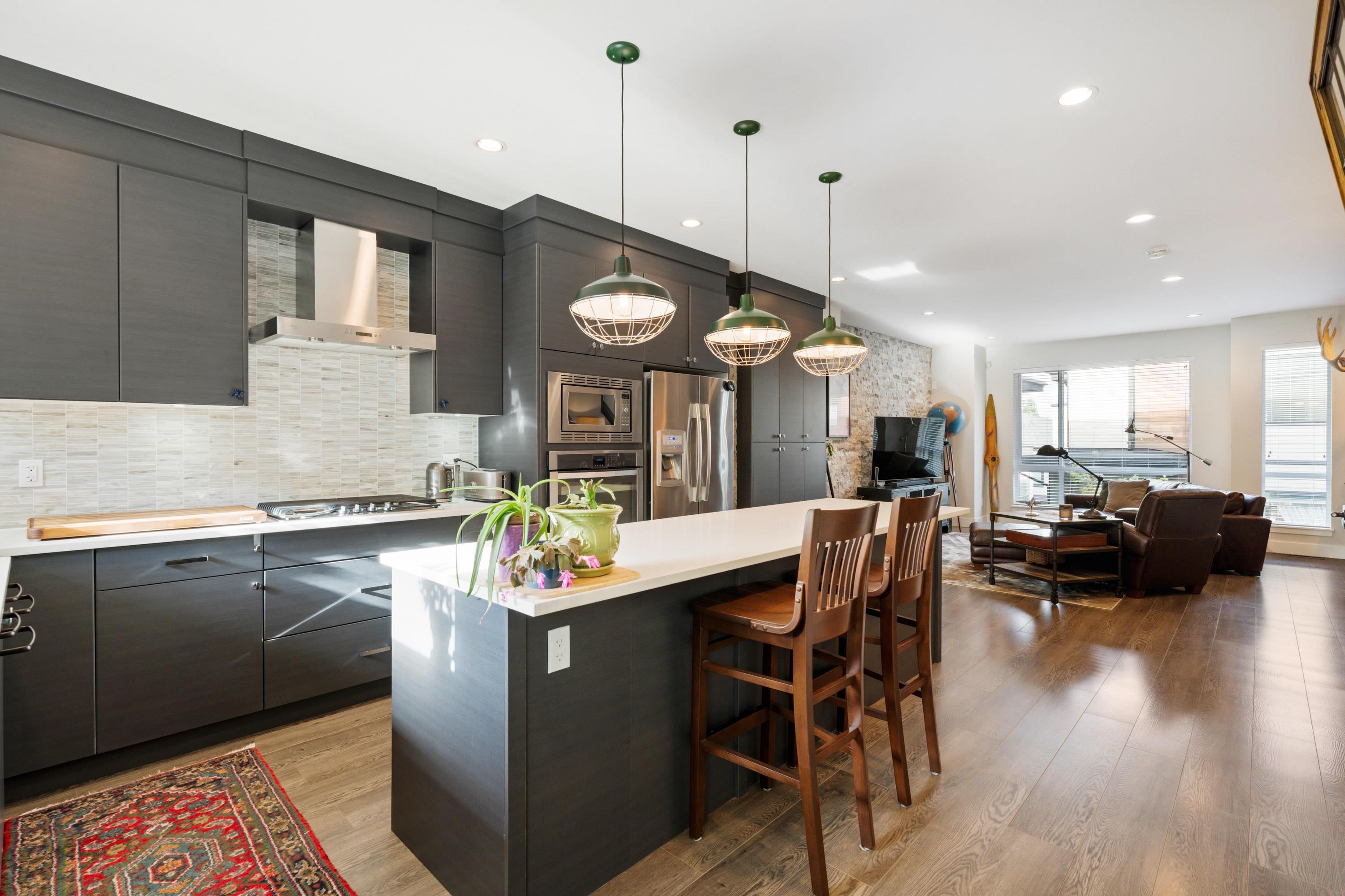 15688 28 Avenue #20, Surrey, BC V3Z 0N1