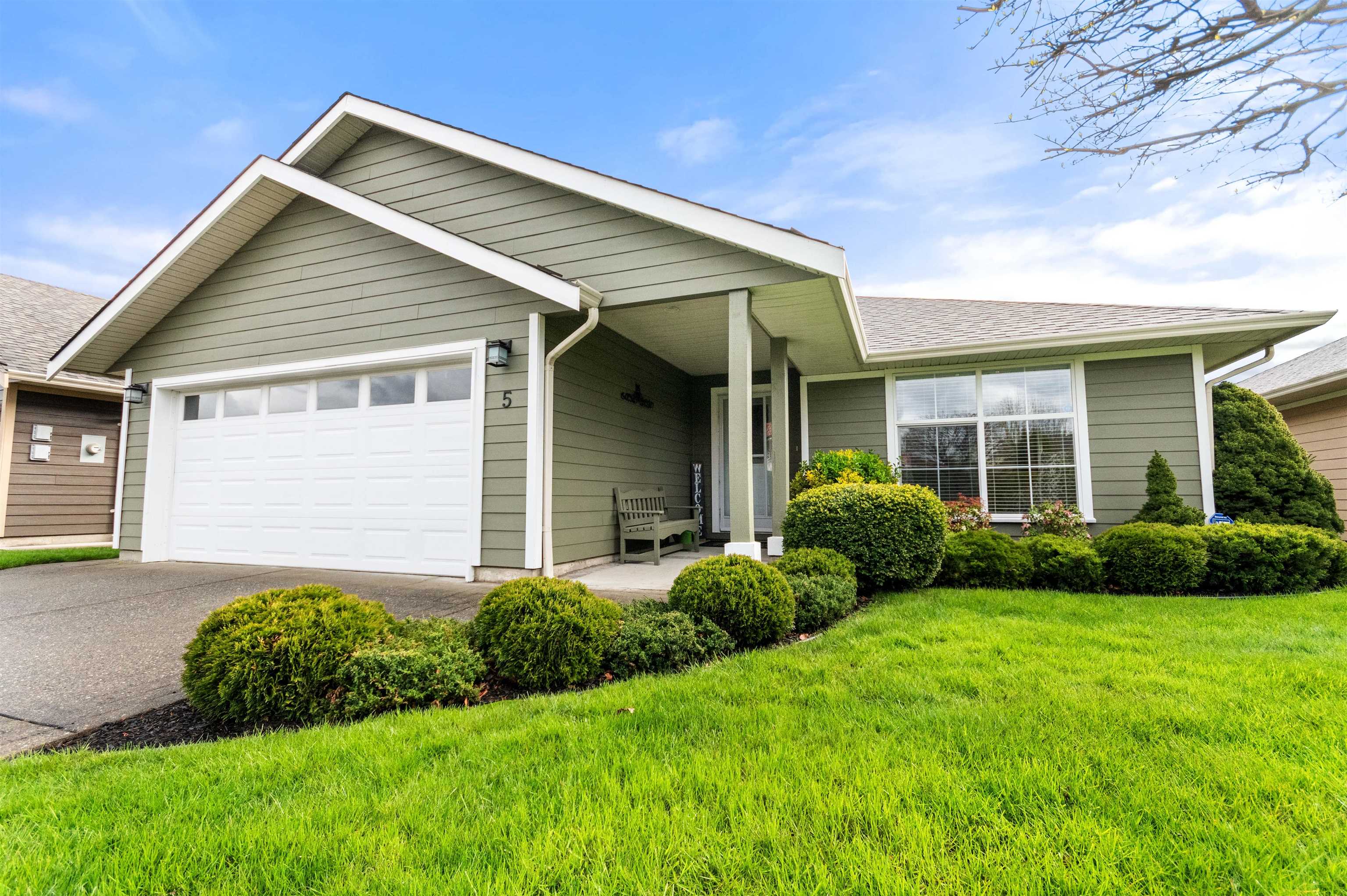 7291 Morrow Rd #5, Kent, BC V0M 1A2