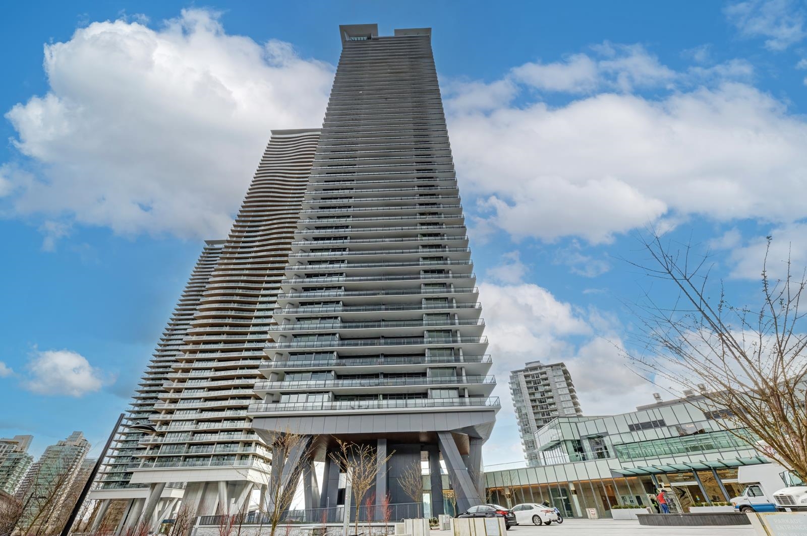 4730 Lougheed Hwy #2801, Burnaby, BC V5C 0M9