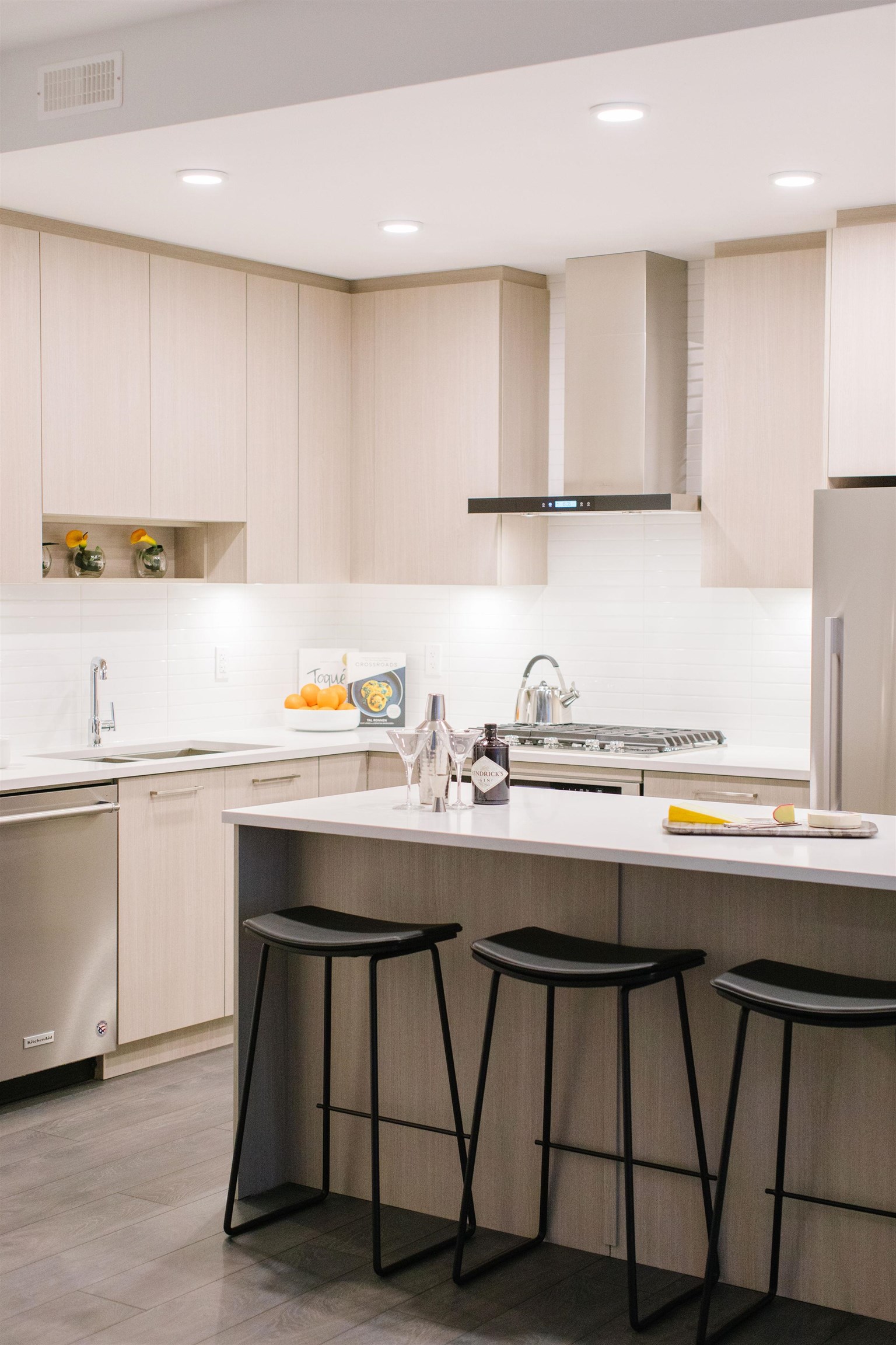 518 Clarke Rd #4607, Coquitlam, BC V3J 0S7
