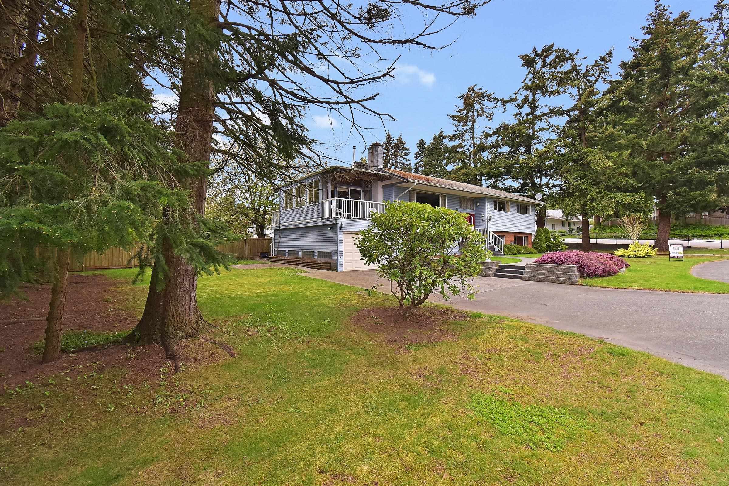 1589 Lancaster Street, White Rock, BC V4B 3B6