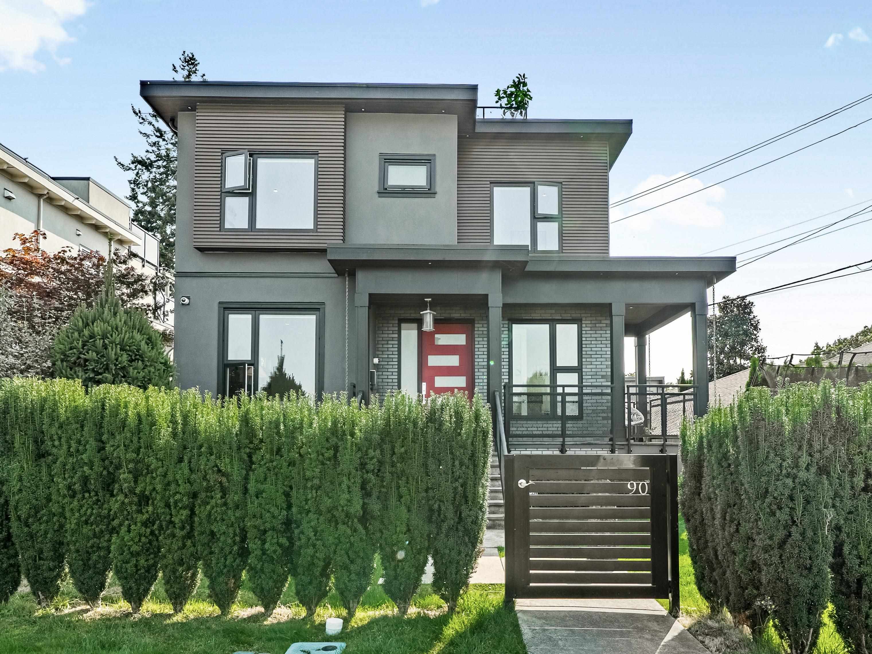 90 West 27th Avenue, Vancouver, BC V5Y 2K3