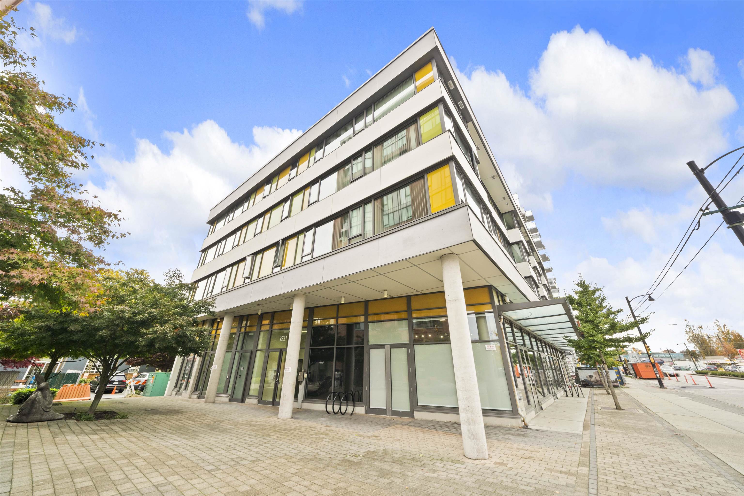 2711 Kingsway #308, Vancouver, BC V5R 5H4