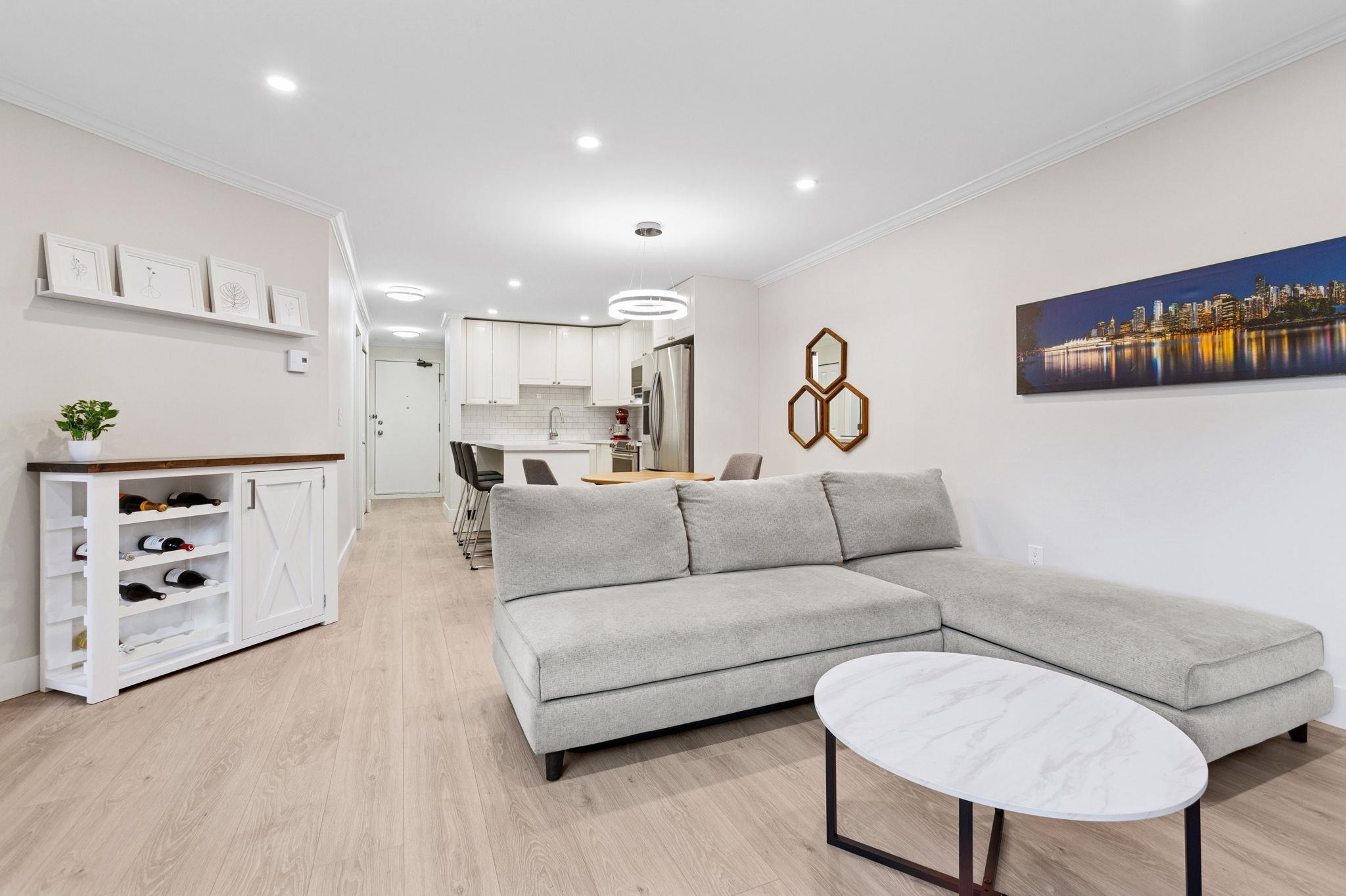 1365 West 4th Avenue #104, Vancouver, BC V6H 3Y8