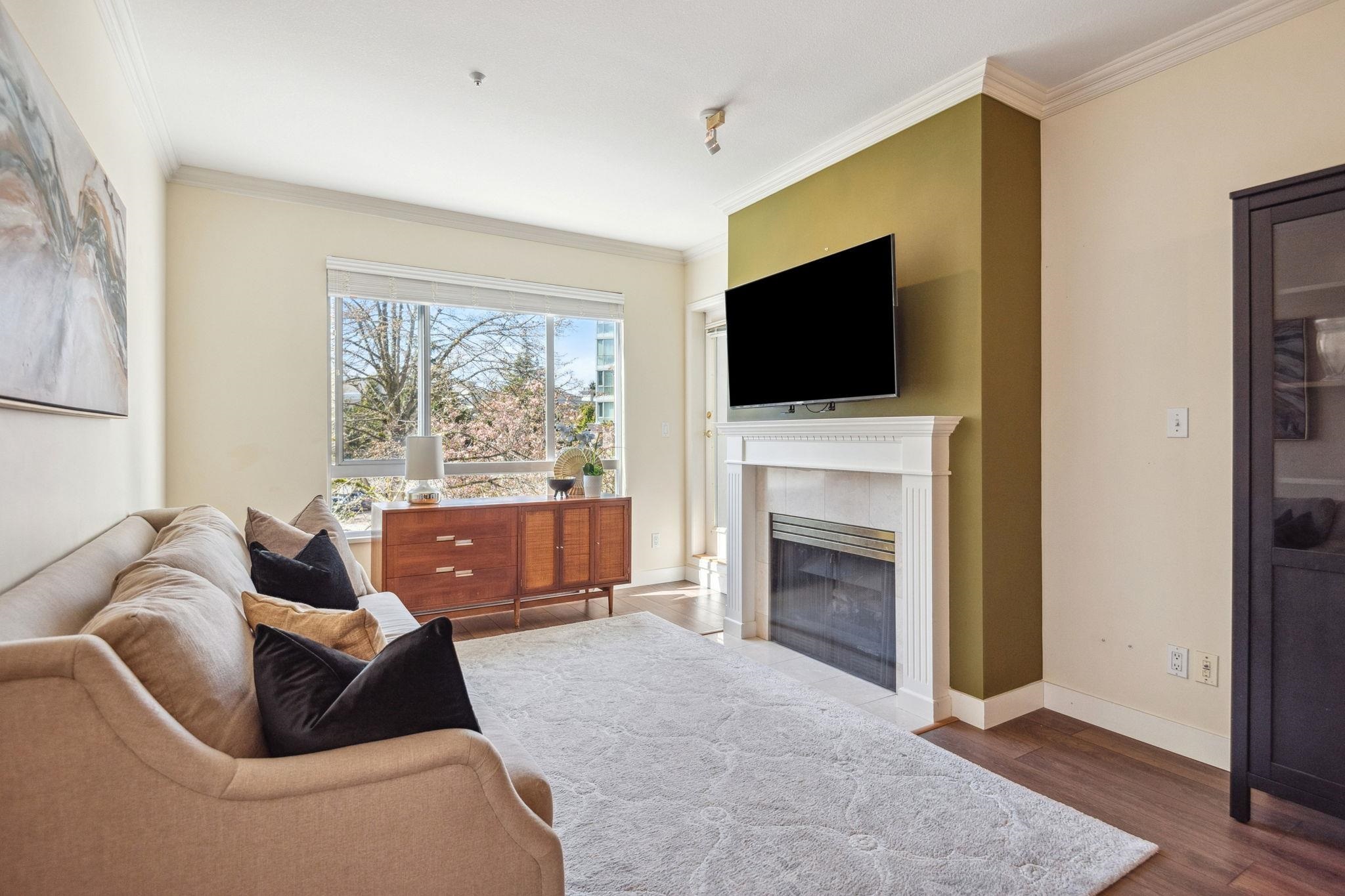 5735 Hampton Place #216, Vancouver, BC V6T 2G8