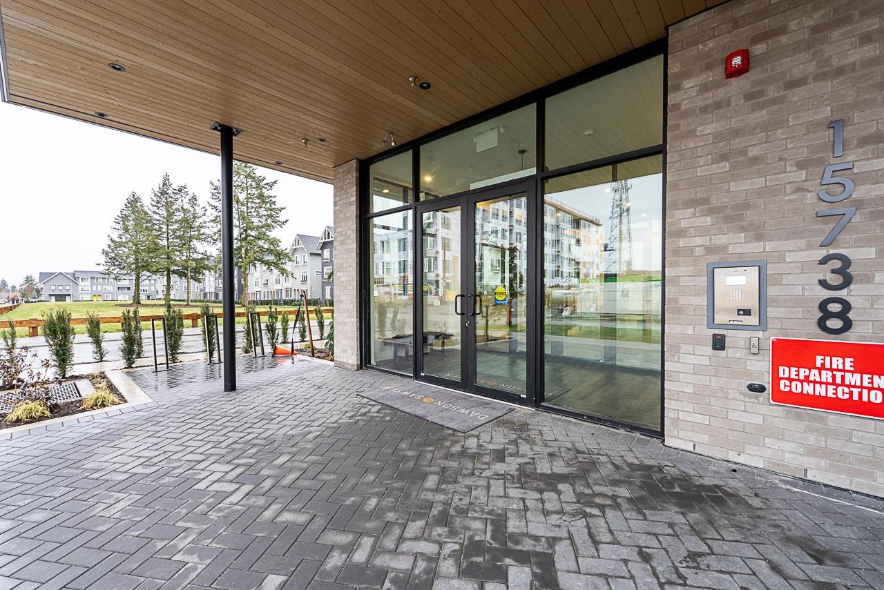 15738 85 Ave #506, Surrey, BC V4N 6Y1