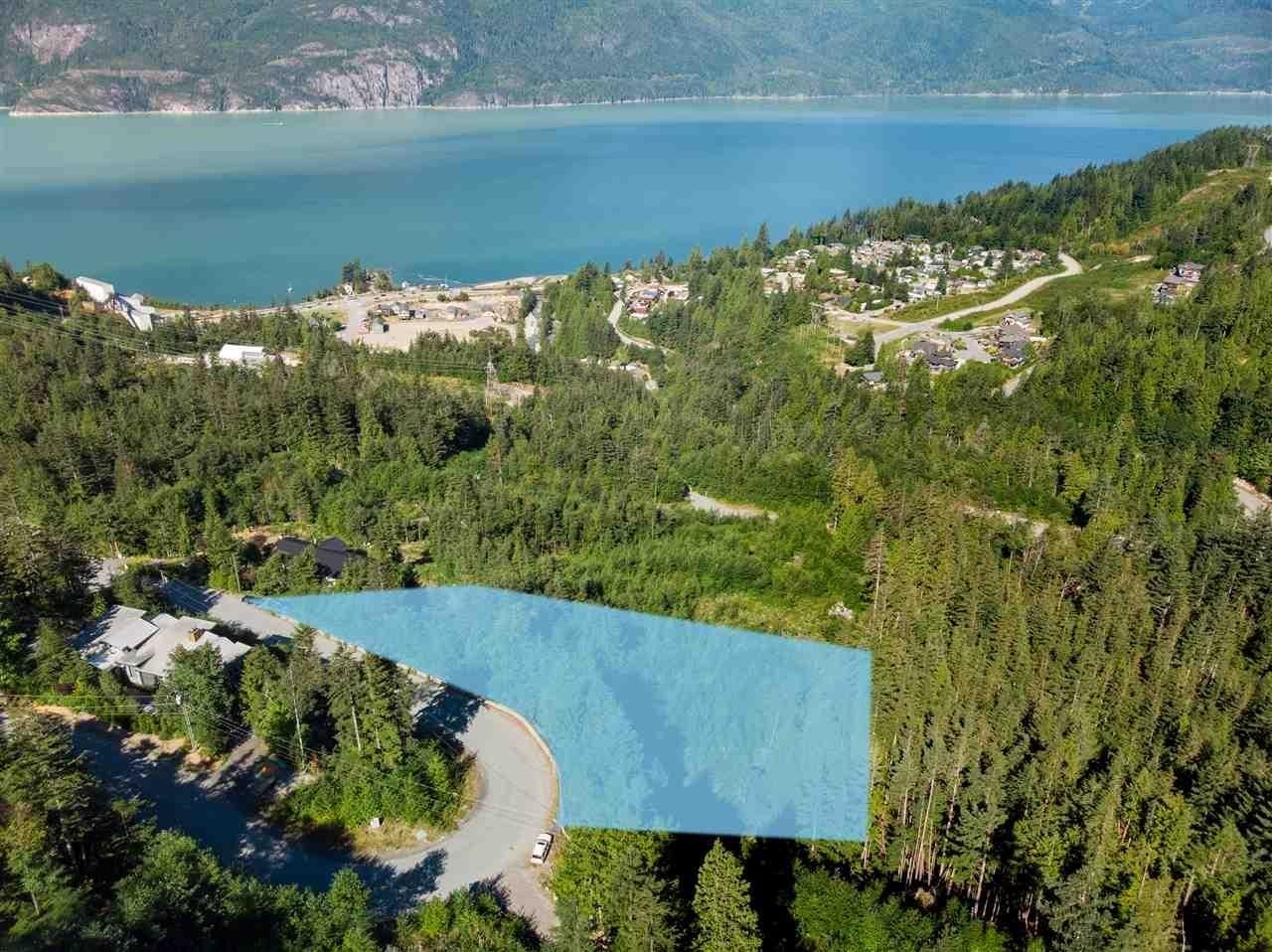 1121 Copper Drive, Squamish, BC V8B 1J2
