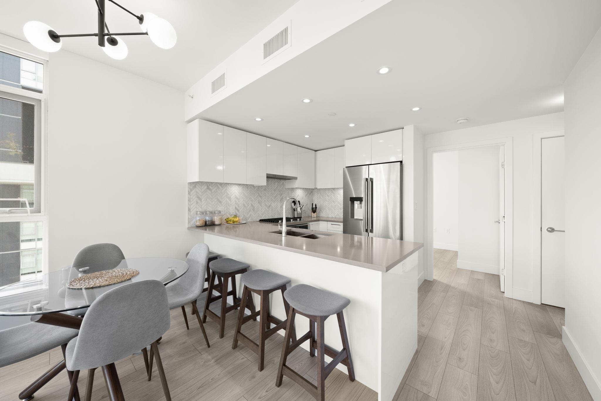 8570 8570 Rivergrass Drive #1007, Vancouver, BC V5S 0H4