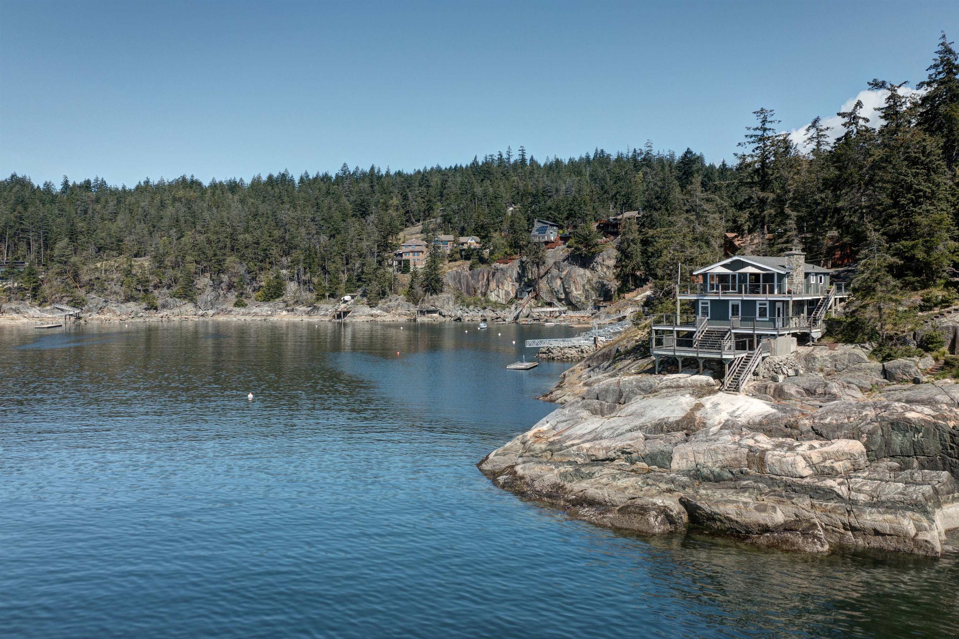 5297 Taylor Cres, Halfmoon Bay, BC V7Z 1B5